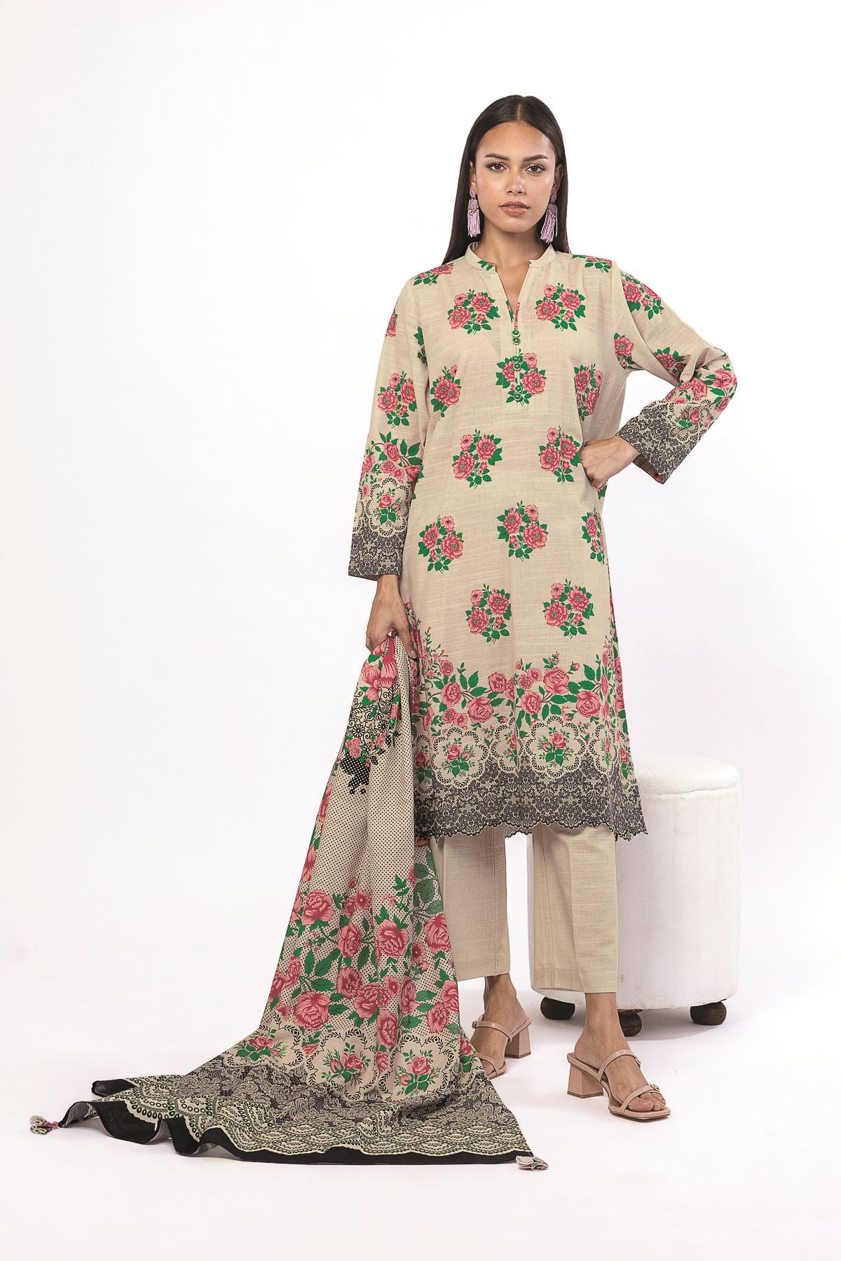 Printed Khaddar Fabrics 3 Piece - KW33B-VG