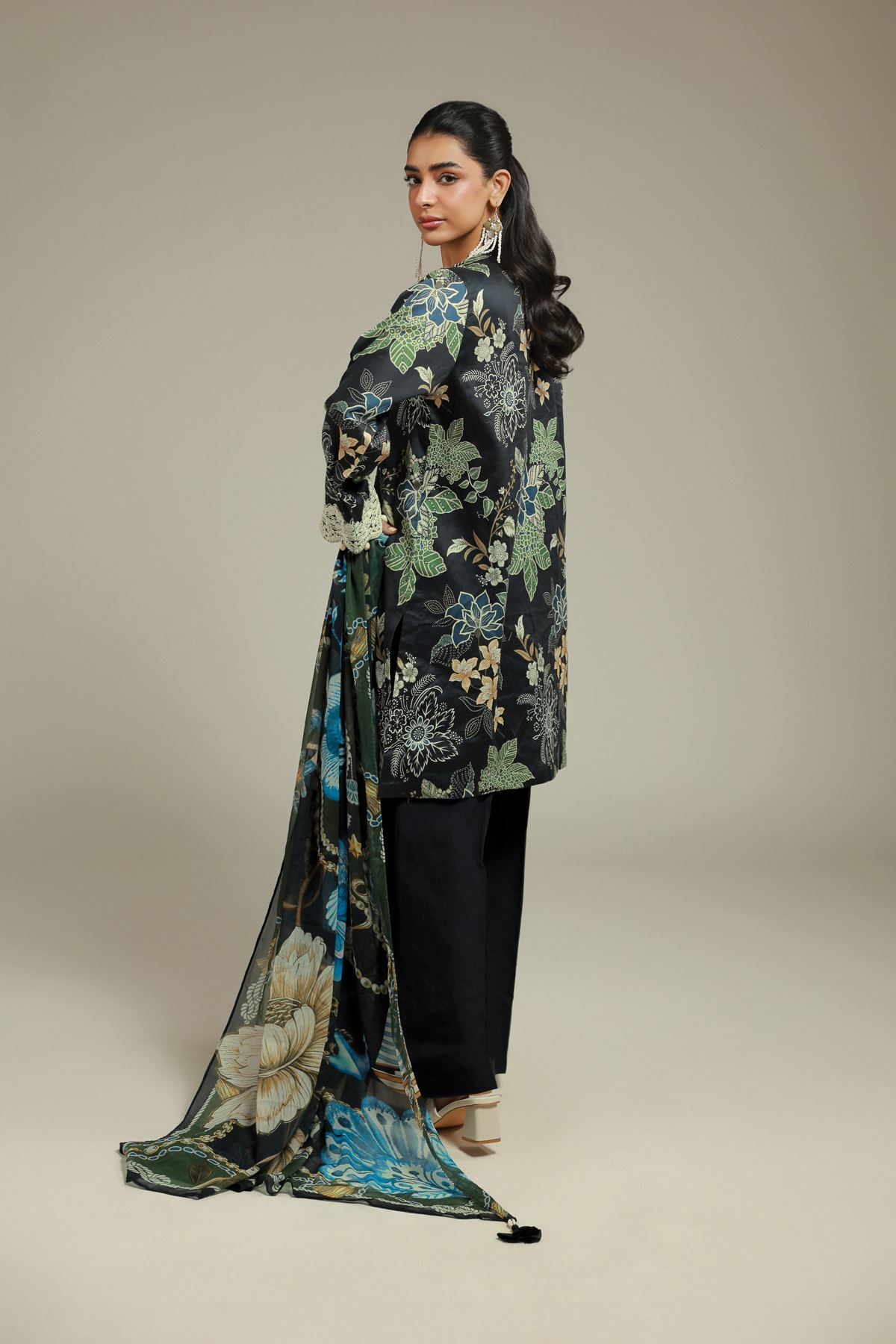 Embroidered Satin 3-Piece Tailored Suit - 25-09-11E11-07TB-VG