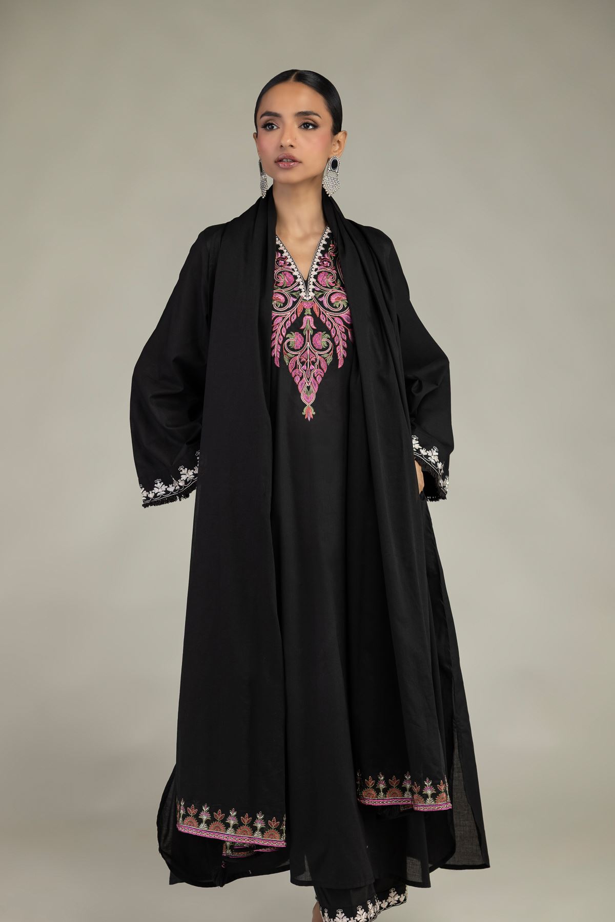 Embroidered Lawn Black Lawn Dupatta - 1-26-325-A-I1-VG