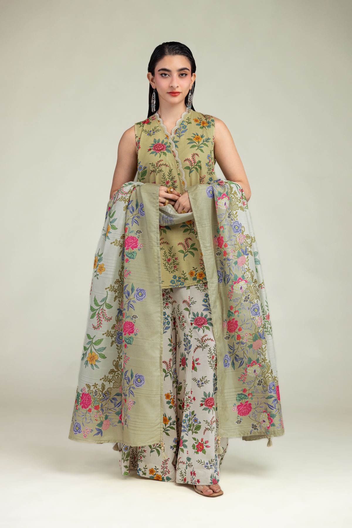 Embroidered Mesuri Floral Beige Dupatta - 2-26-201-A-G-VG