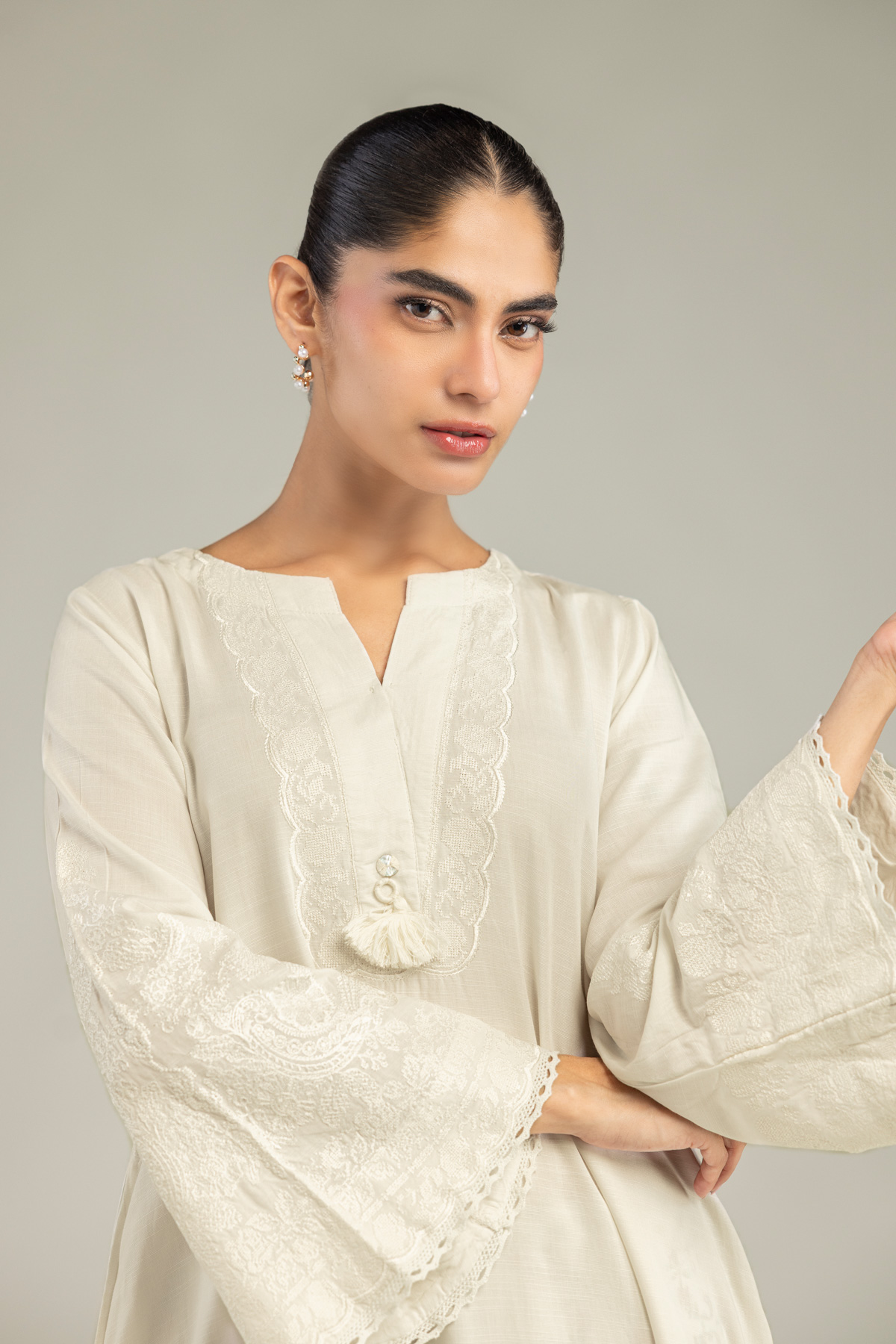 Embroidered Raw Silk Off-White Silk Kurta - 1-26-102-A-F-VG