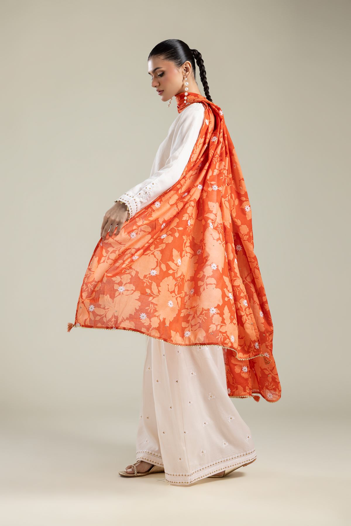 Embroidered Textured Weave Orange Floral Dupatta - 25-12-2E5-09TB-VG