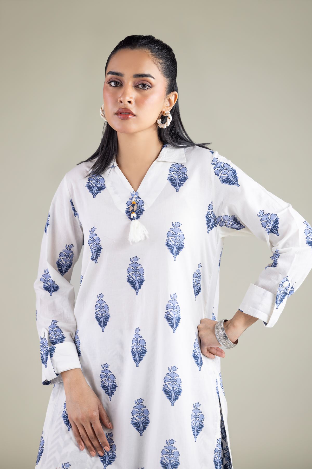 Printed Cambric Long Cambric Kurta - 2-26-103-A-F-VG