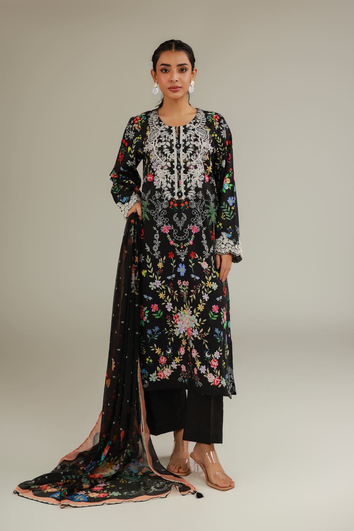 Embroidered Cambric Black Tailored 3-Piece - T-A22-26-218FE1-VG