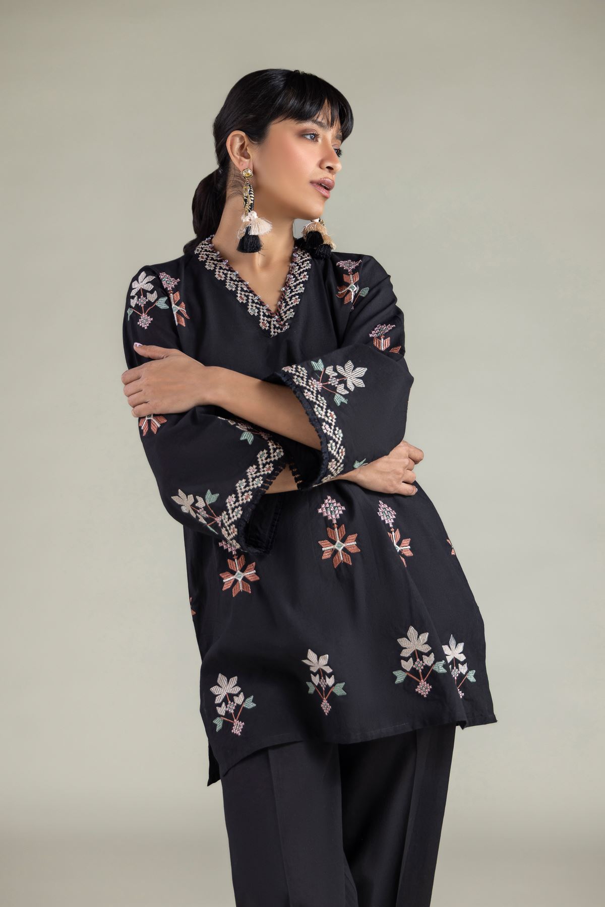 Embroidered Cambric Black Tailored Suit - T-A22-26-218FH1-VG
