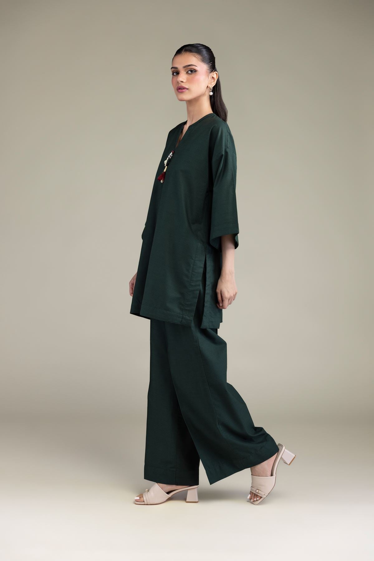 Dyed Textured Cotton Viscose Cotton Solid Pants - 8-26-204-A-C1-VG