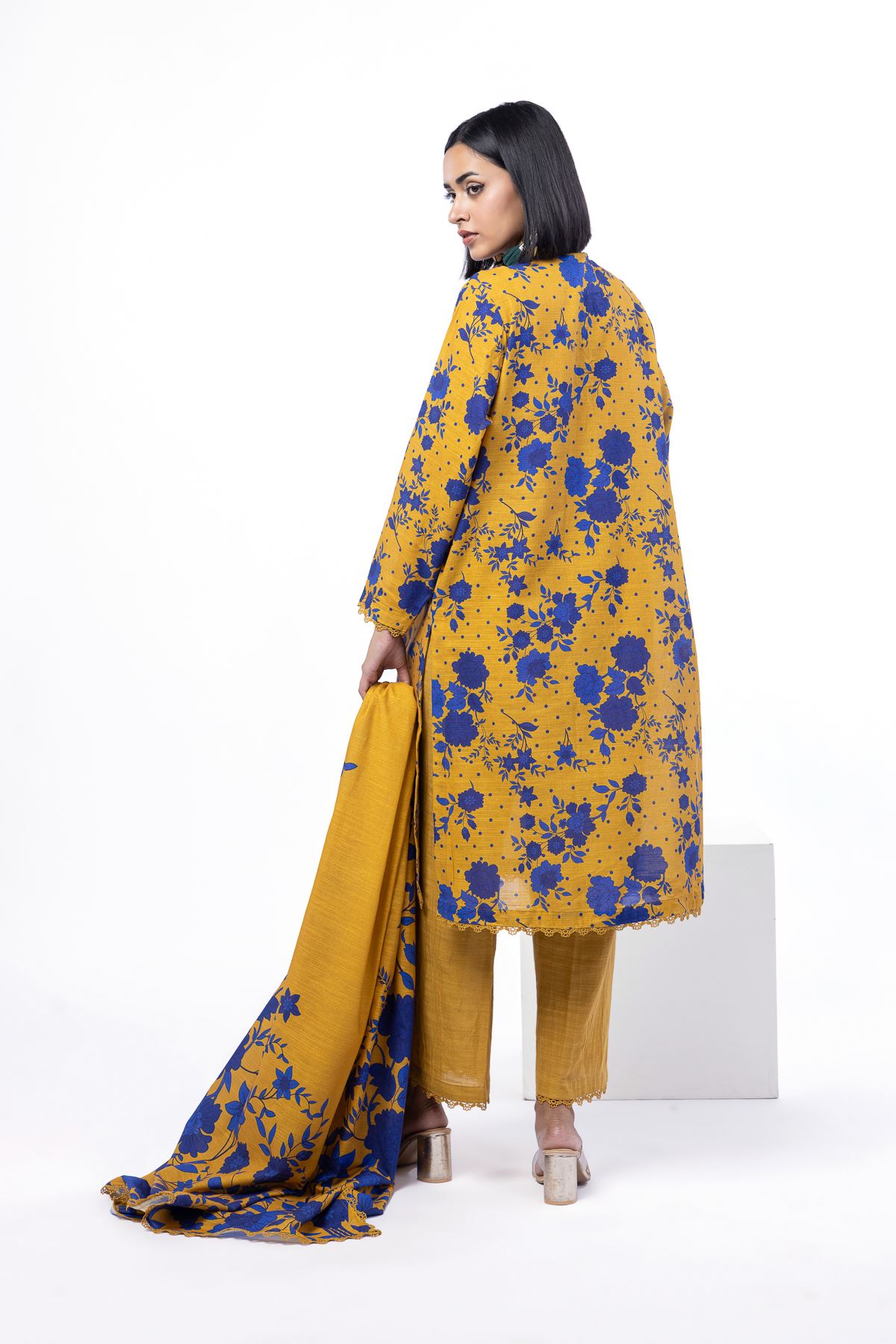 Printed Light Khaddar Fabrics 3 Piece - LKN66A-VG