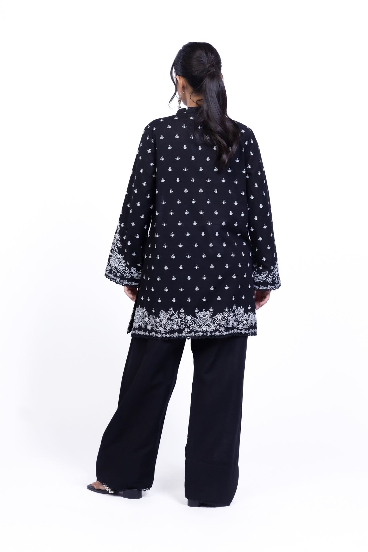 Printed Khaddar Kurta - 25-08-12E8-04TA-VG