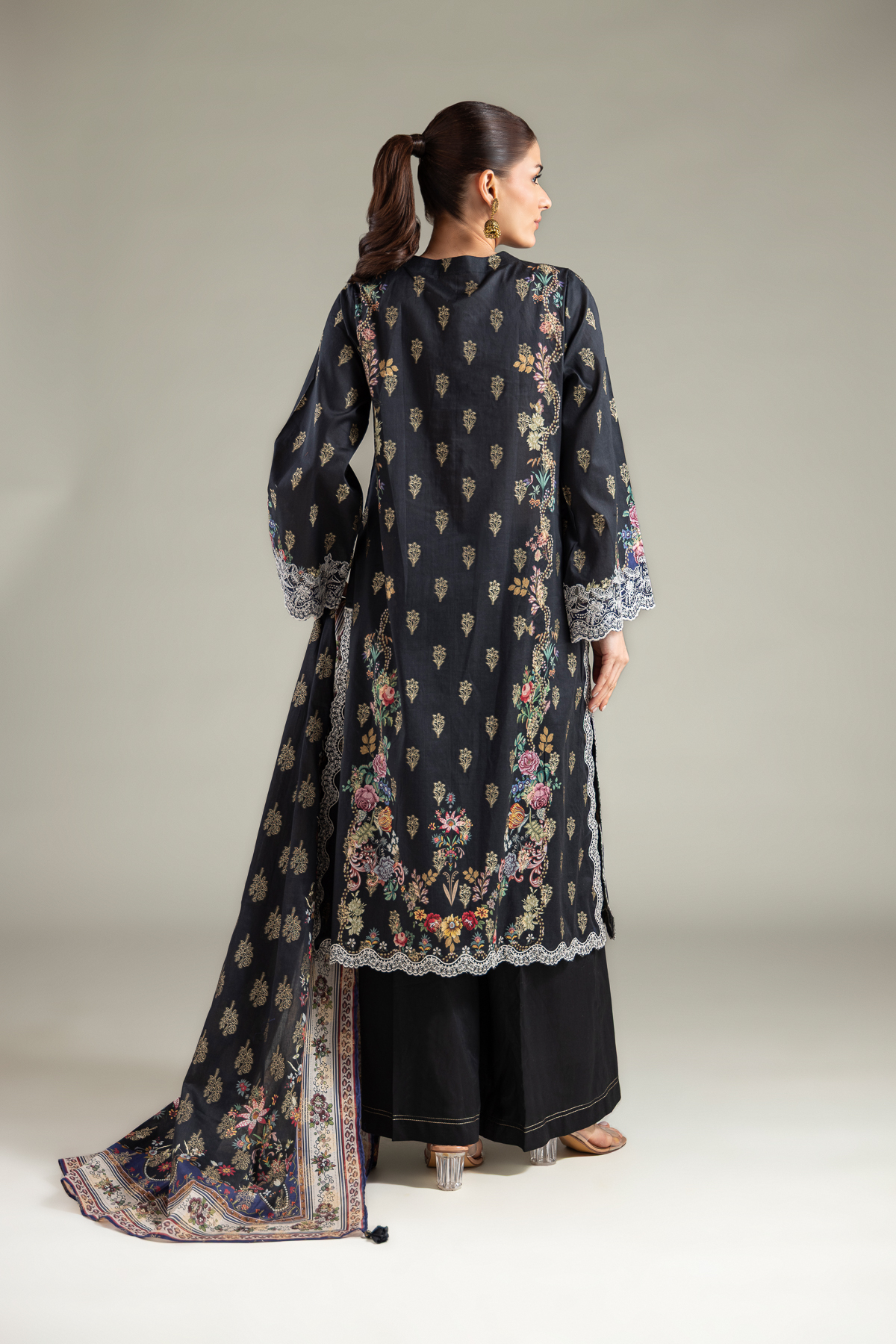 Embroidered Jacquard Fabrics 3 Piece - 1-26-102-A-F-VG