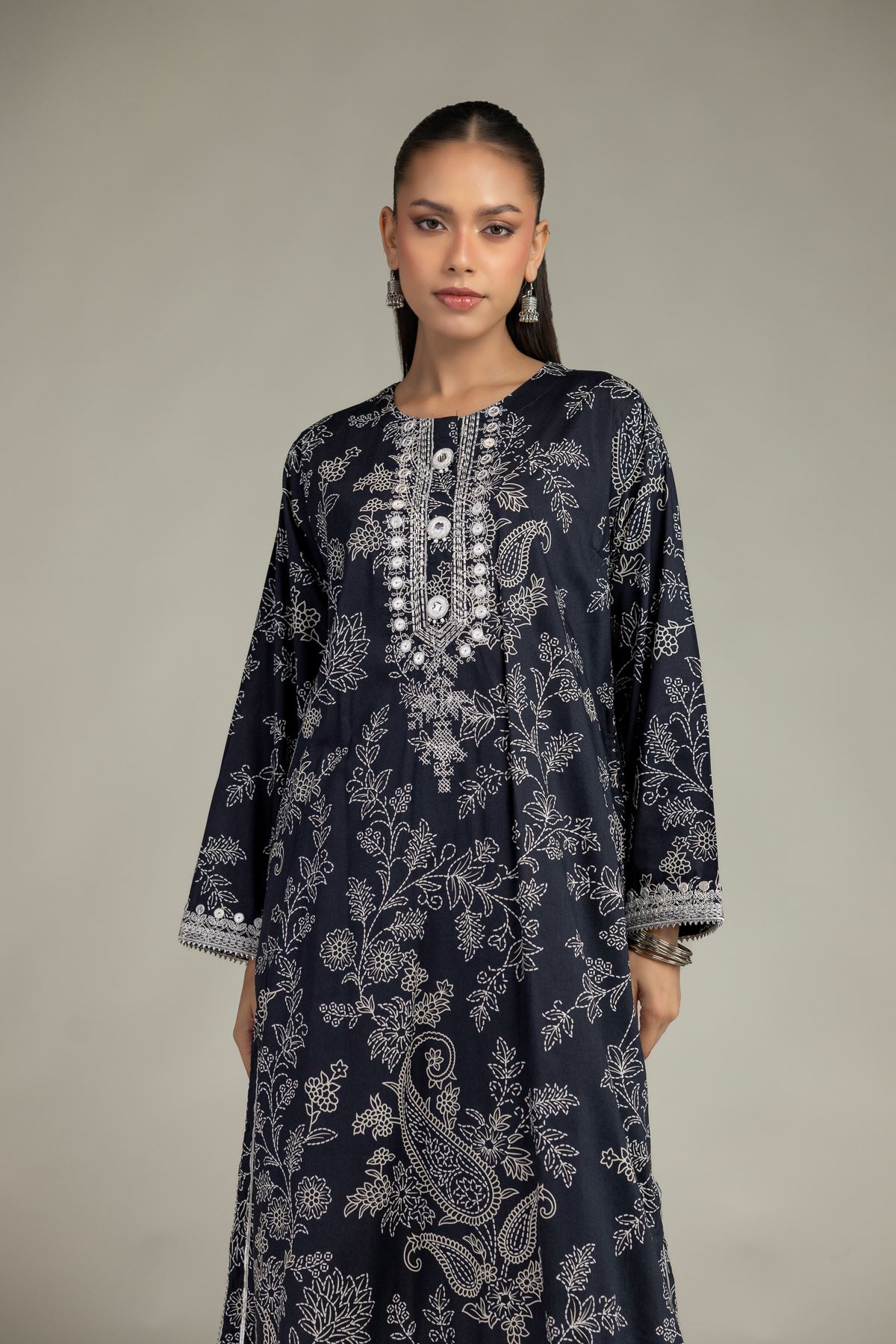 Embroidered Cotton Viscose Floral Paisley Kurta - T-A11-26-104FB2-VG