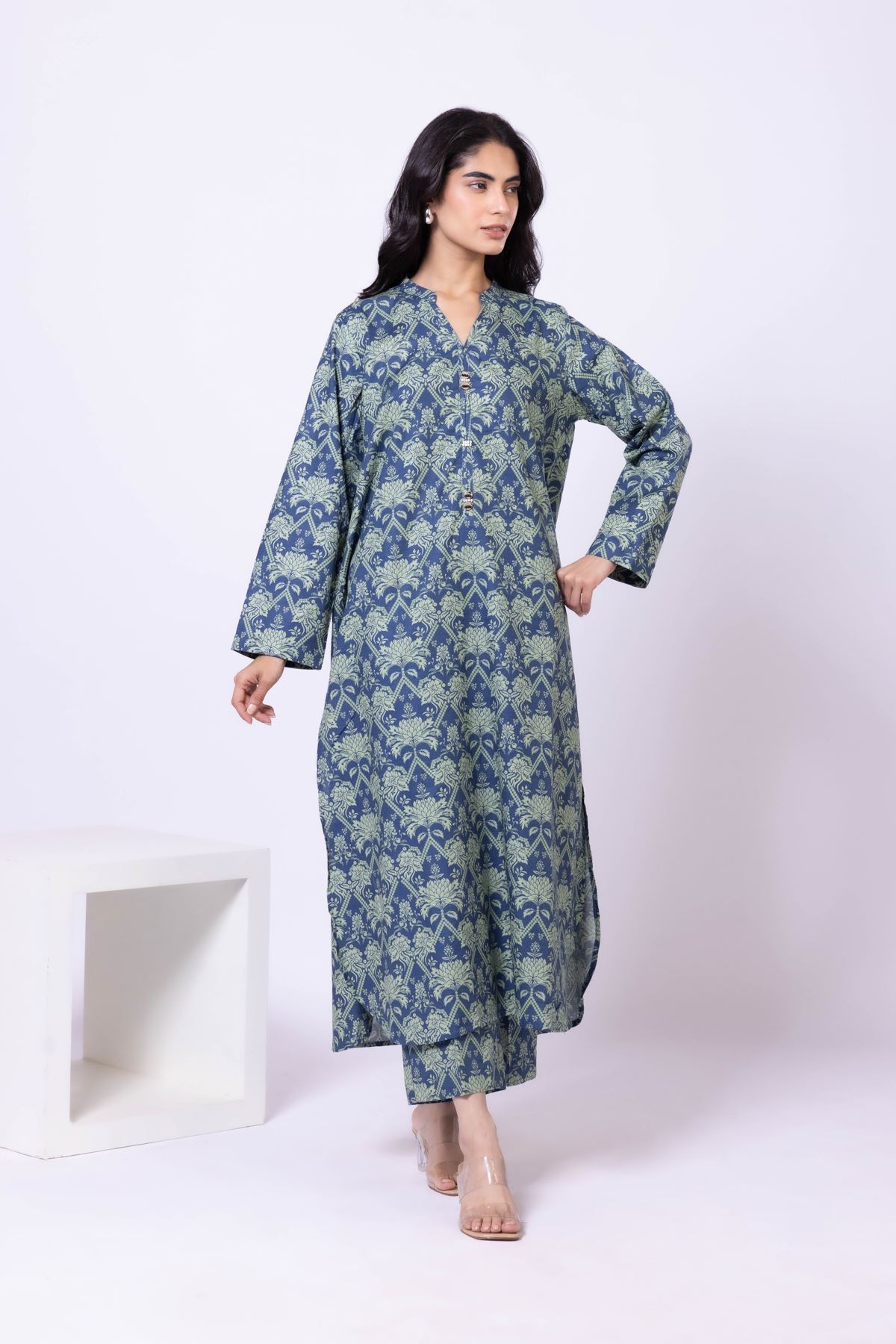Printed Khaddar Pants - 25-09-11E11-08TA-VG
