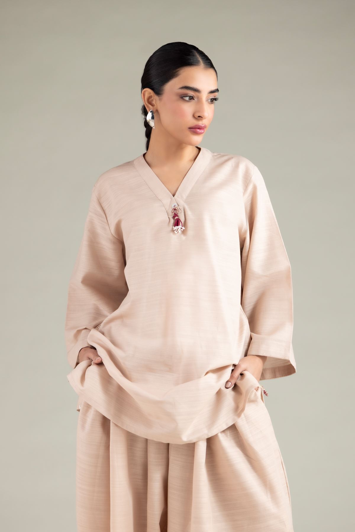Dyed Textured Cotton V-Neck Tassel Kurta - 1-26-125-B-F-VG