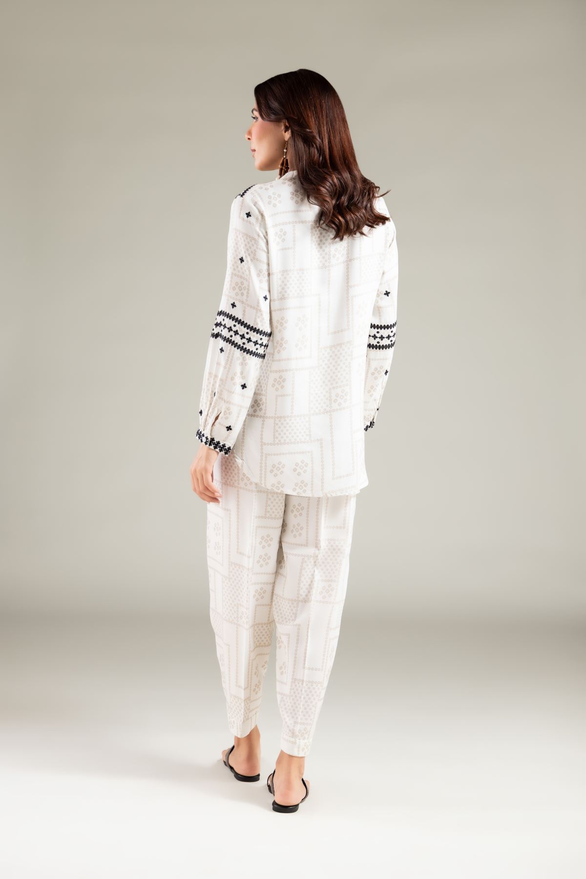 Embroidered Viscose Crepe Shirt - LKN78BST-VG