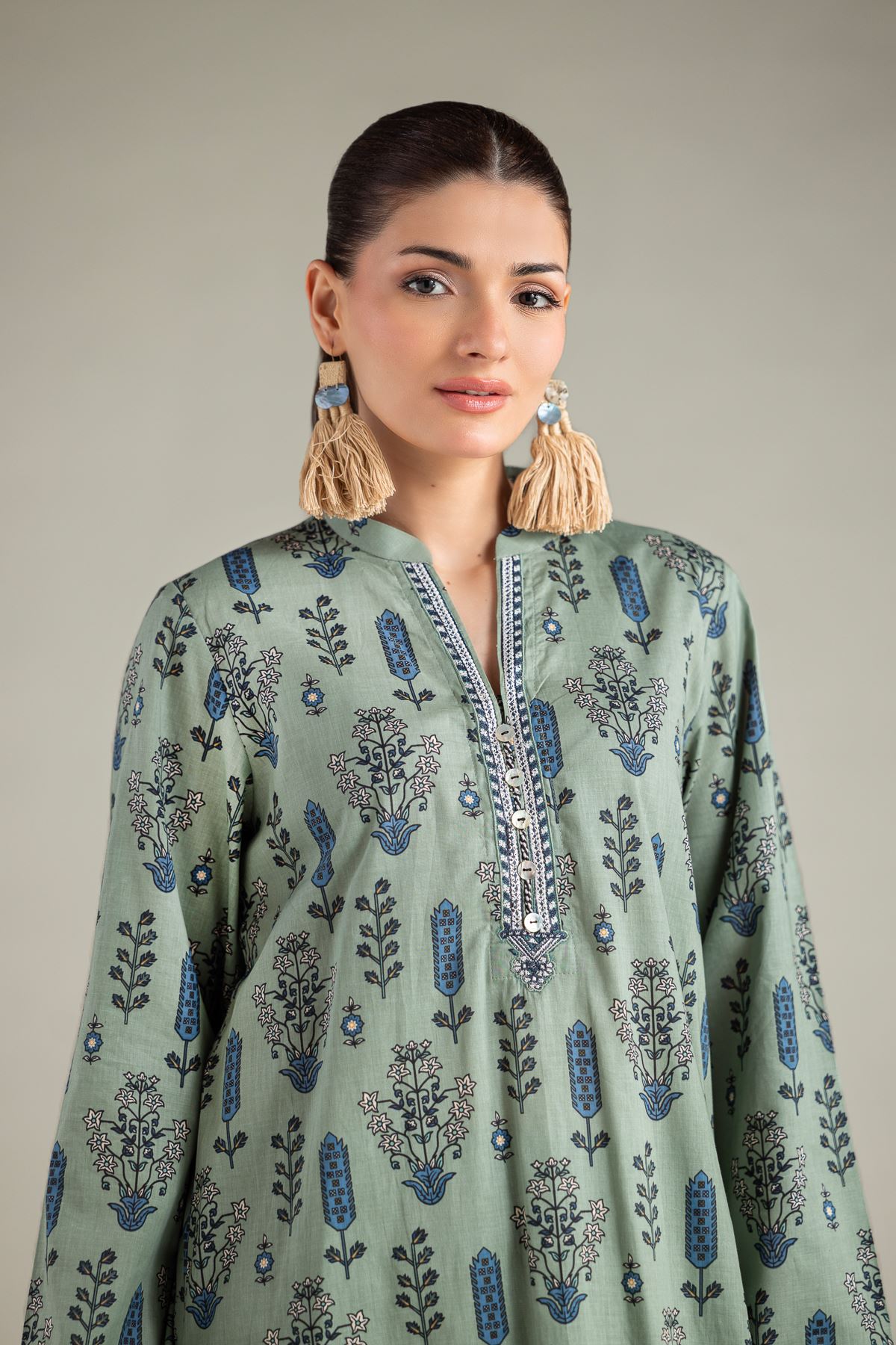 Embroidered Lawn Lawn Tailored 2-Piece - 1-26-247-A-J1-VG