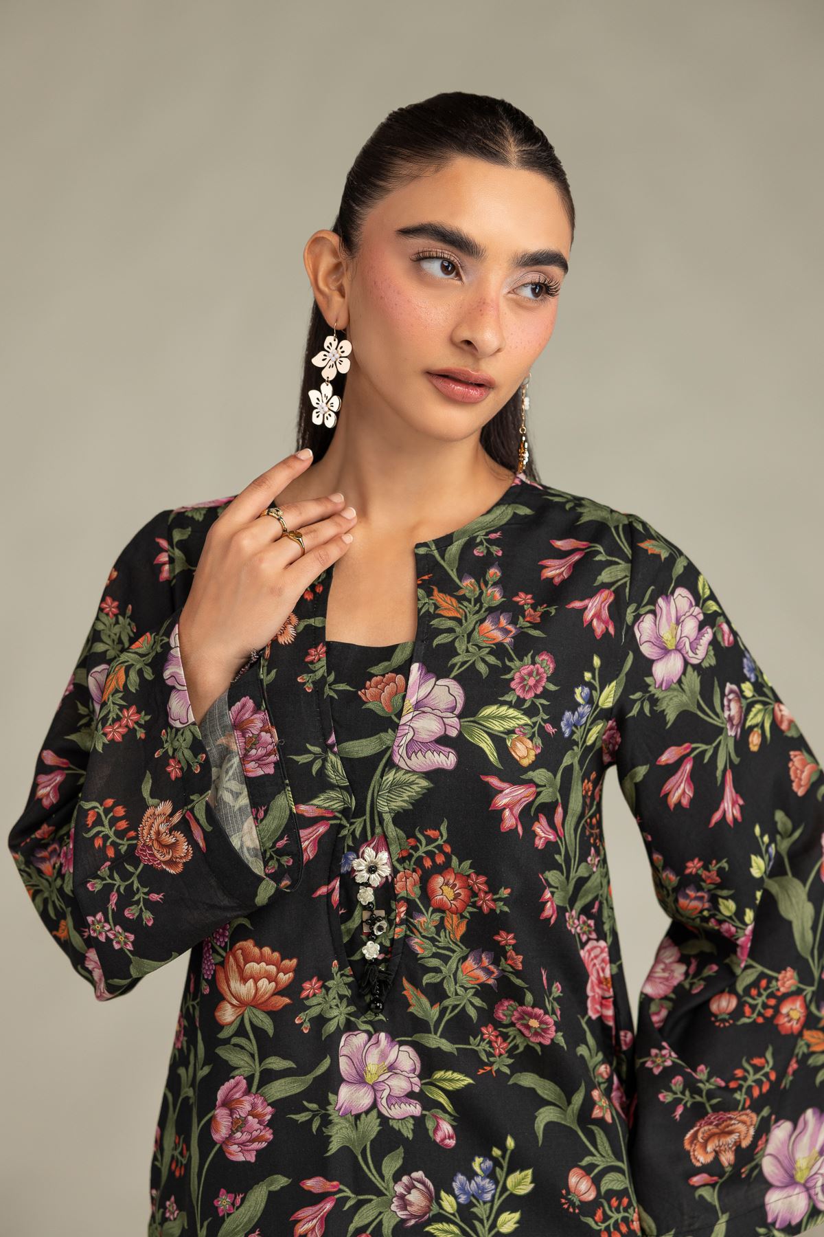 Printed Raw Silk Black Floral Kurta - 8-26-303-A-C1-VG