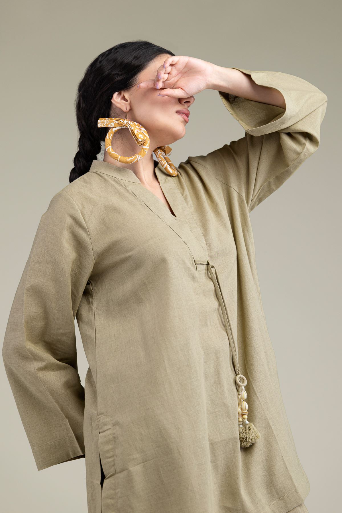 Dyed Blended Linen V-Neck Band-Collar Kurta - 1-26-209-A-E2-VG