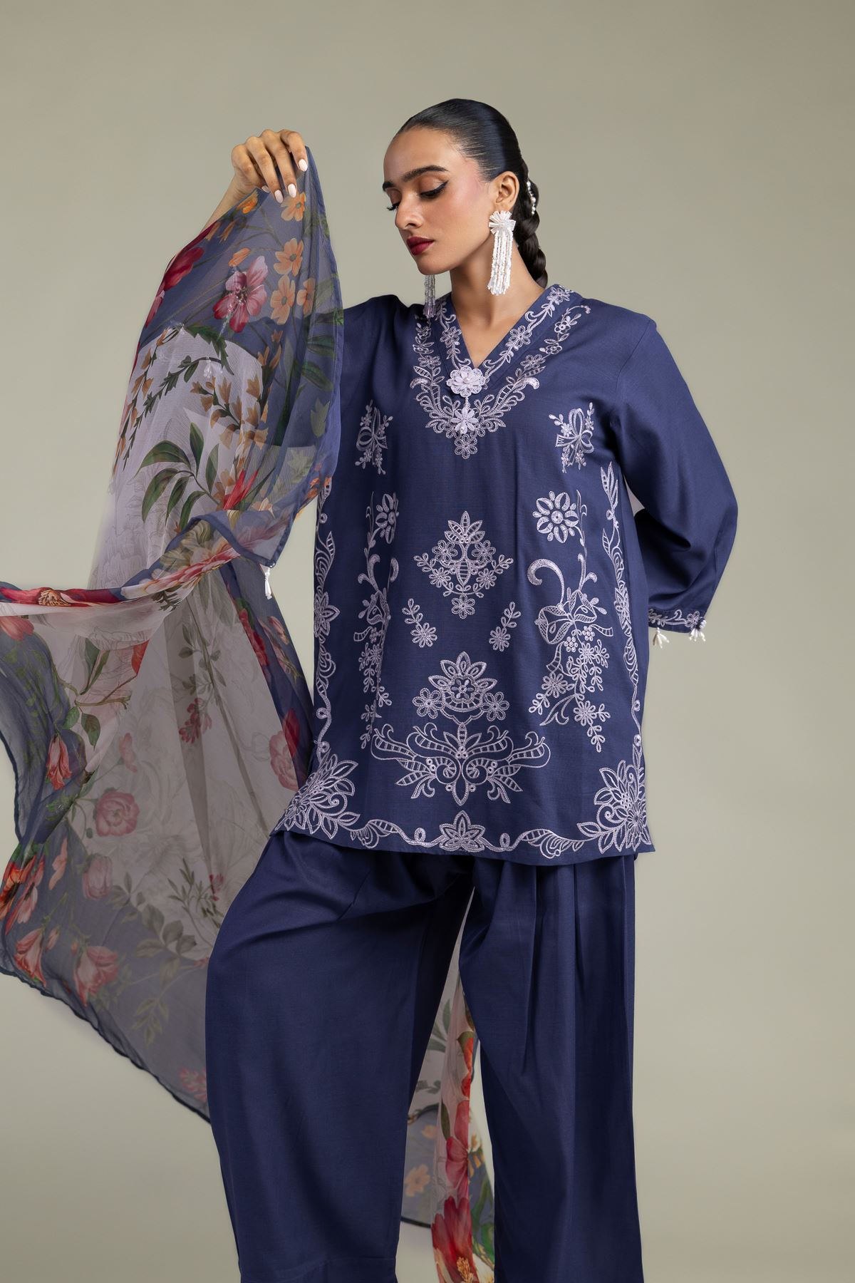 Embroidered Chiffon Floral Chiffon Dupatta - 2-26-304-C-H1-VG