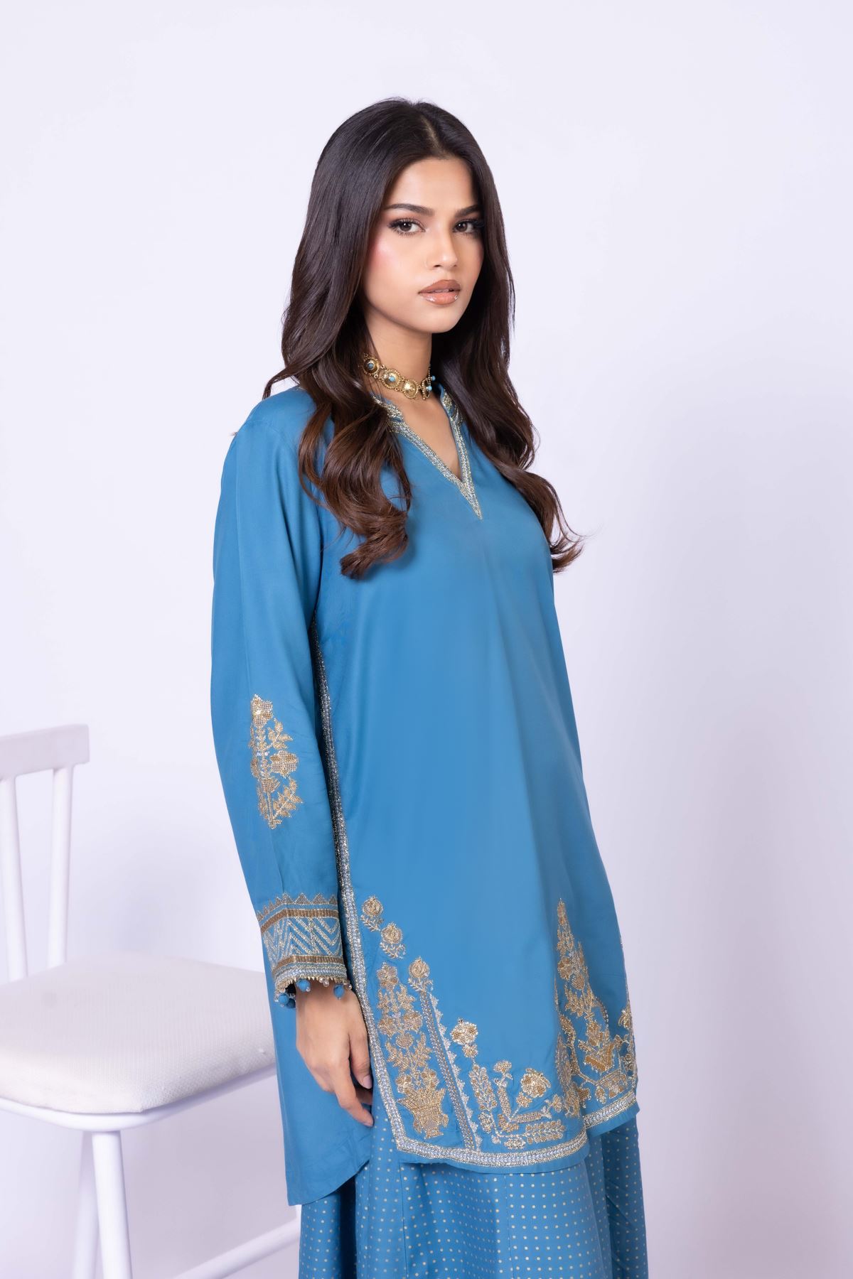 Embroidered Raw Silk Kurta - 25-10-10S4-02TA-VG
