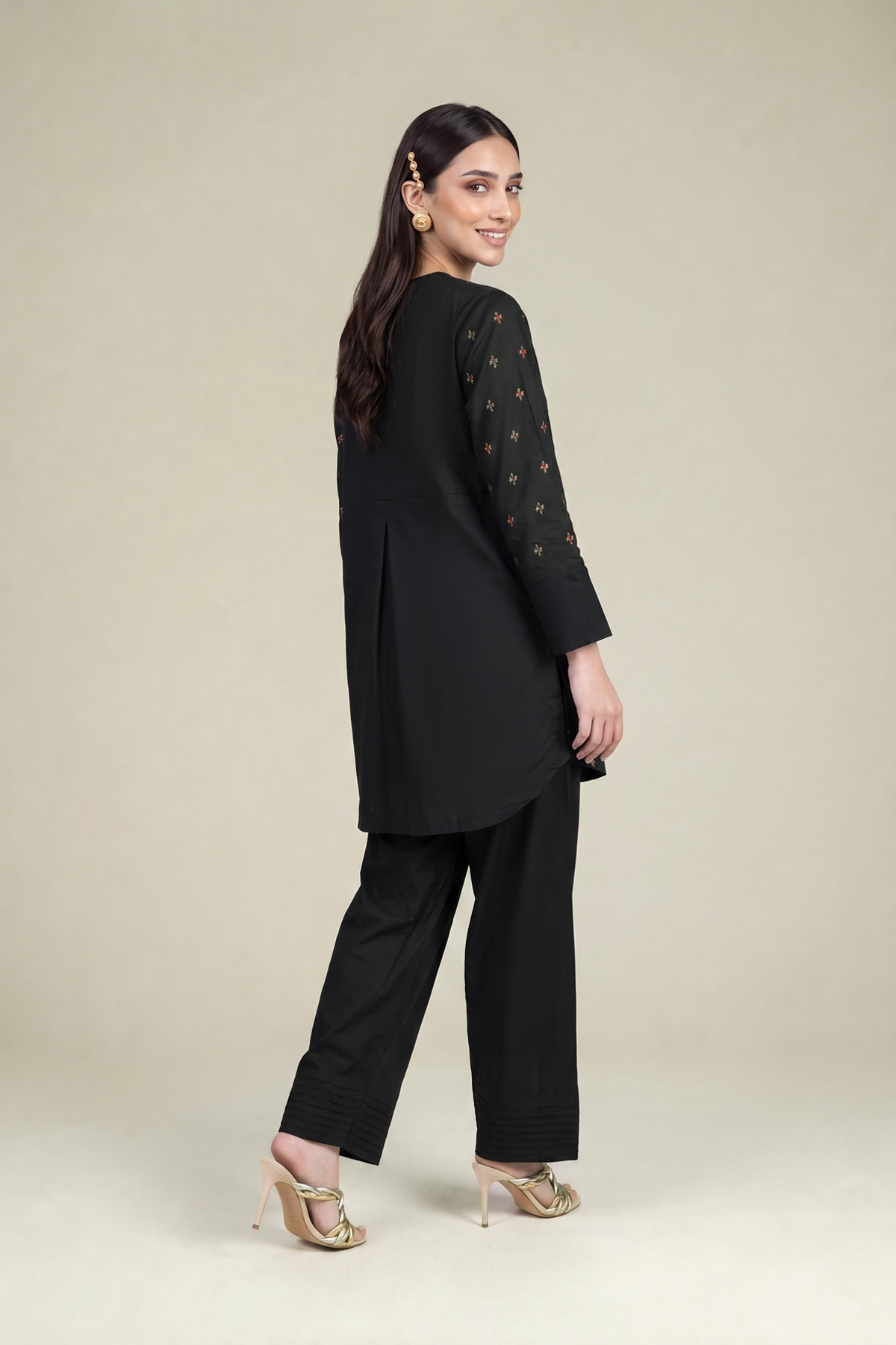 Embroidered Cambric Black Cambric Kurta - 1-26-102-A-F-VG
