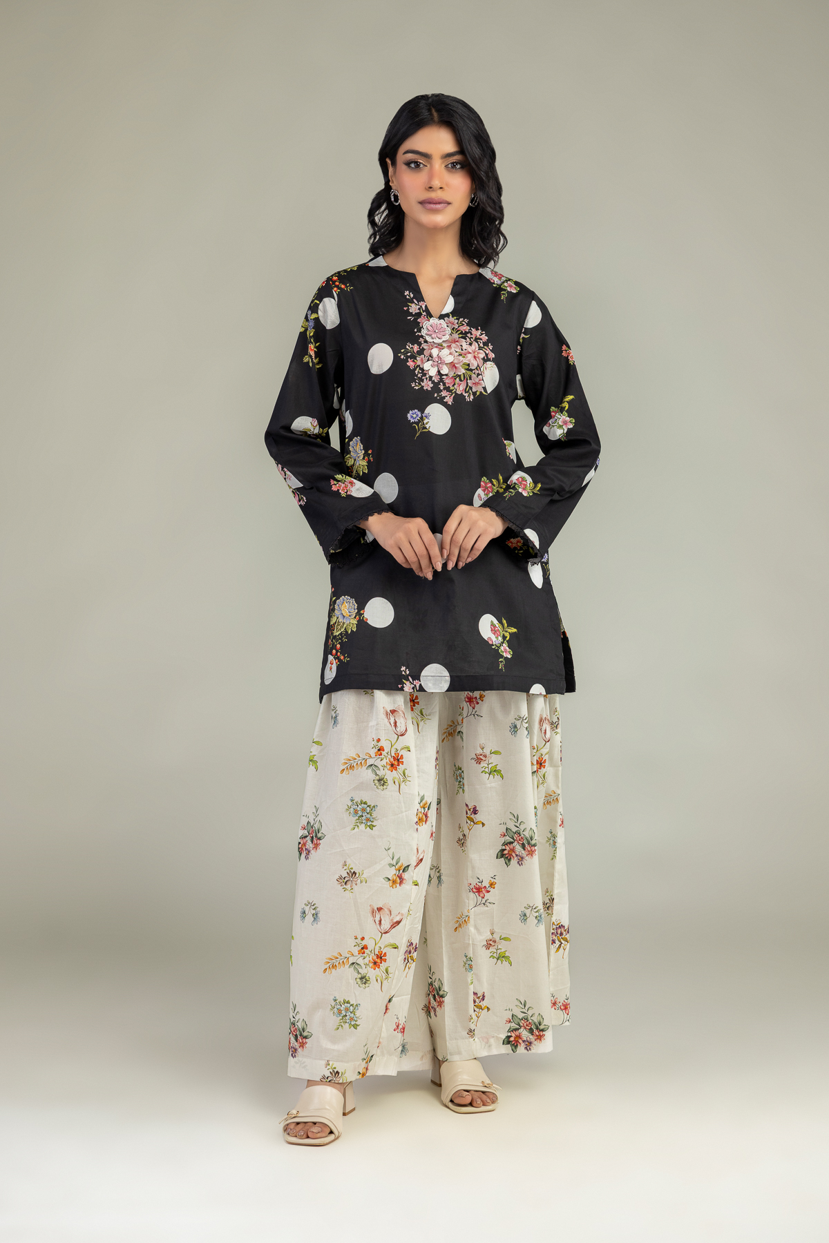 Embroidered Cambric Black Cambric Kurta - 1-26-240-A-G1-VG