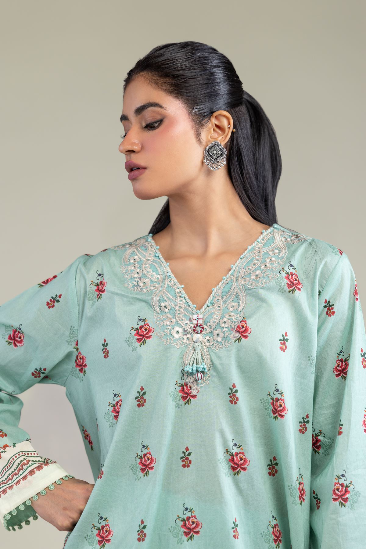 Embroidered Lawn Lawn 2-Piece Tailored - 1-26-224-B-E2-VG
