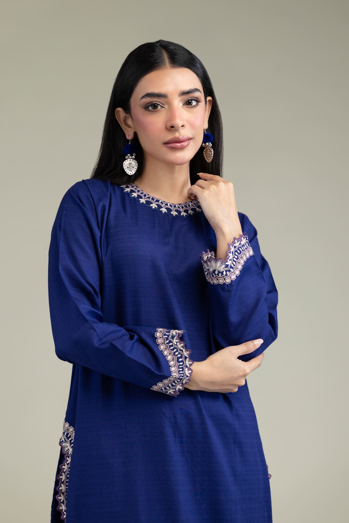 Embroidered Cotton Dobby Floral Scalloped Kurta - T-A11-26-107FA1-VG