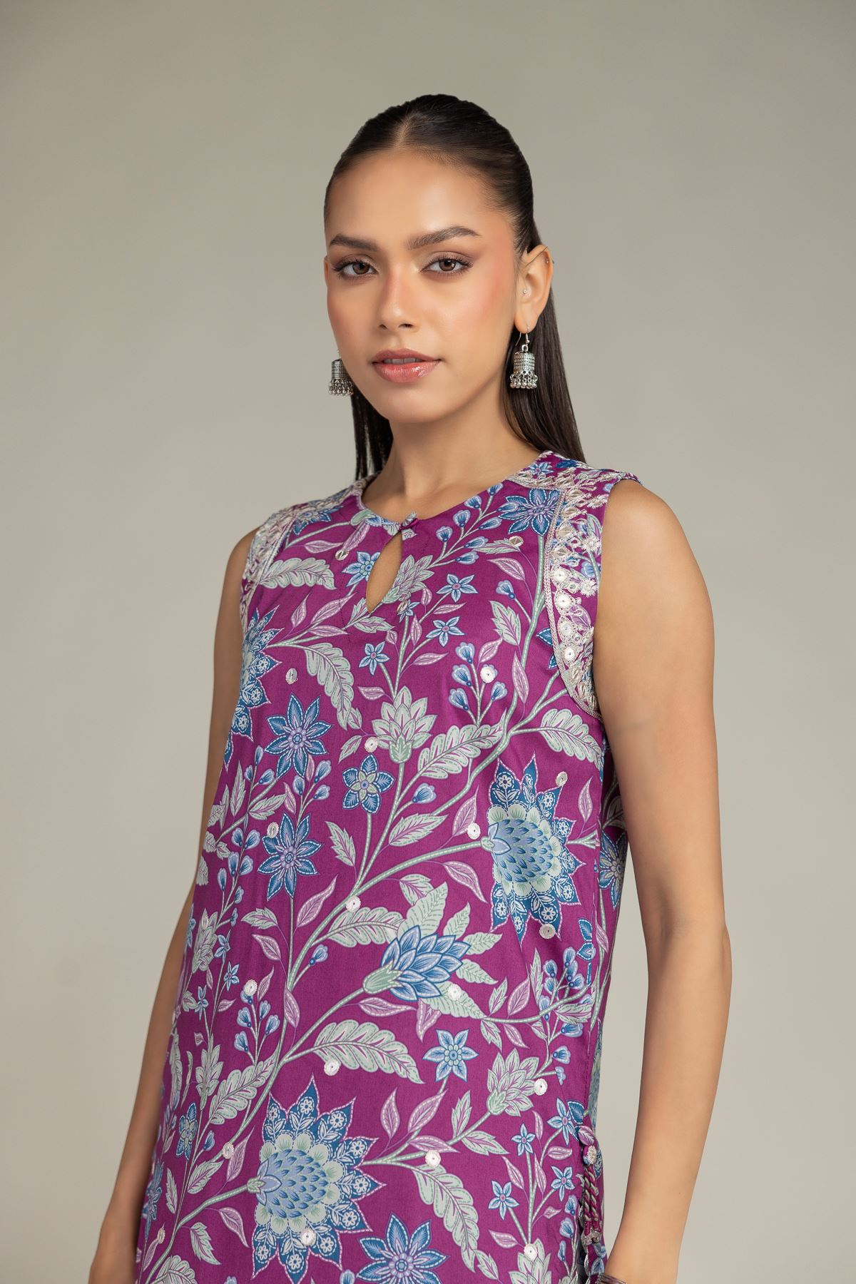 Embroidered Cotton Viscose Floral Sleeveless Kurta - 1-26-227-A-B1-VG