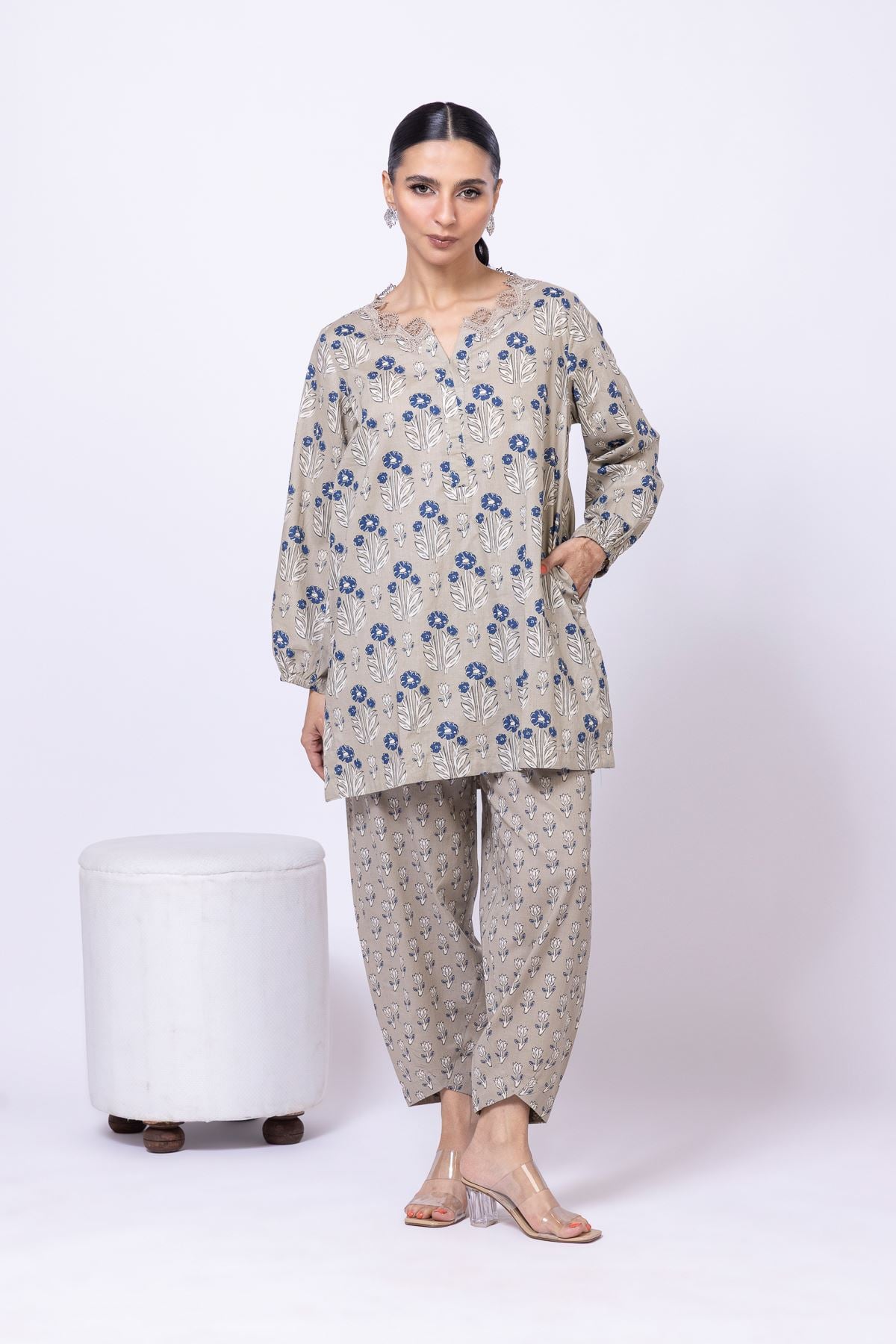 Printed Cambric Shalwar - 25-04E43-01TB-VG
