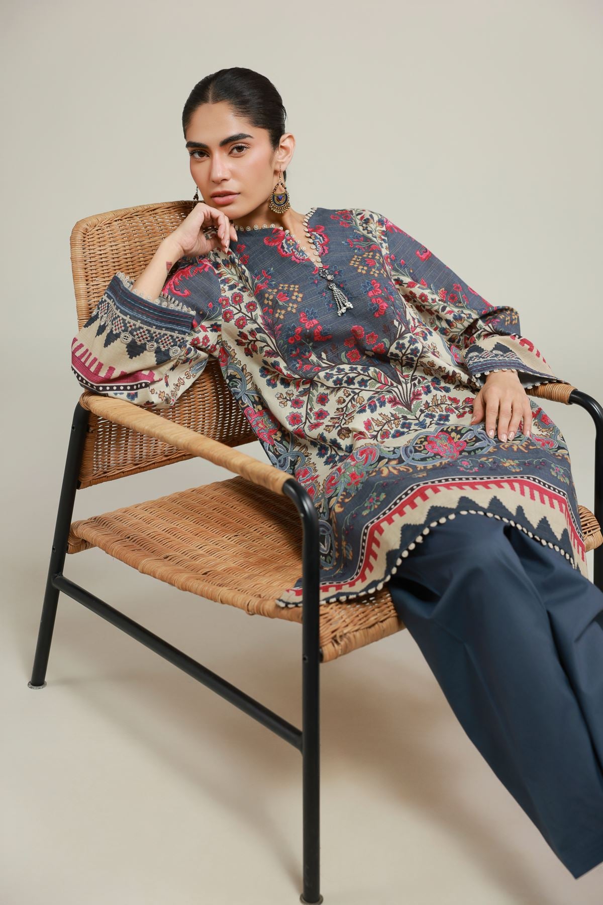 Embroidered Messuri Tailored 2 Piece | Top and Bottom - T-A113-26-110EA1-VG