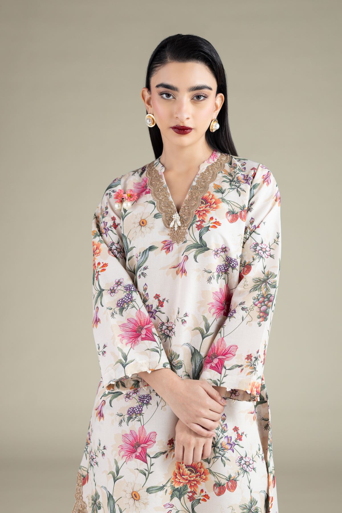 Embroidered Mesuri Kurta - 25-10-12E11-07TA-VG
