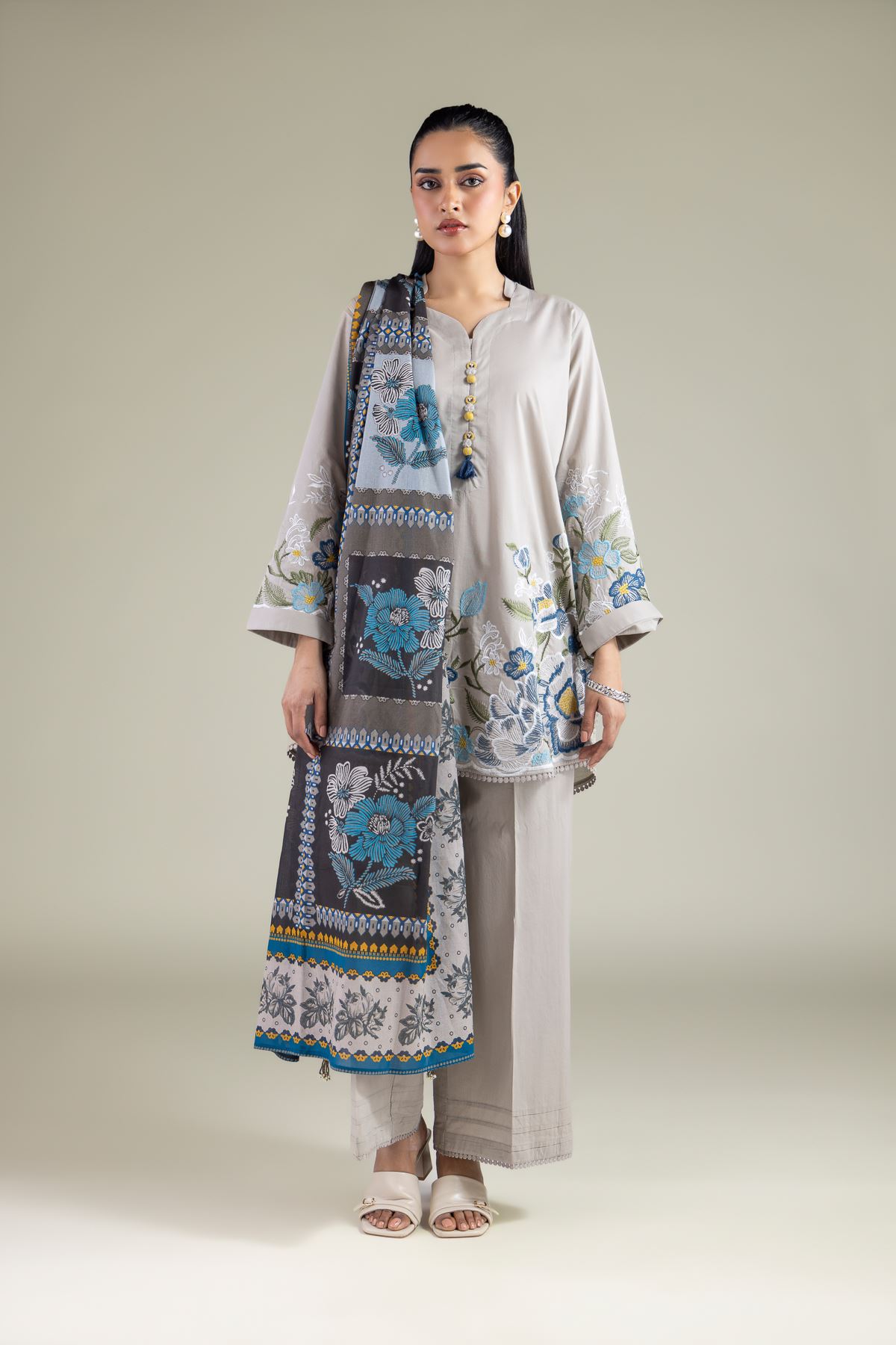 Embroidered Lawn Spring Lawn Dupatta - 1-26-129-B-C-VG