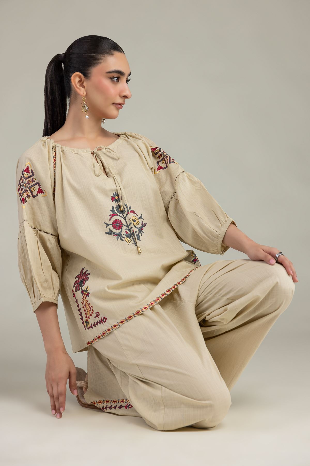 Embroidered Textured Cotton Floral Cotton Blouse - 6-26-204-A-D2-VG