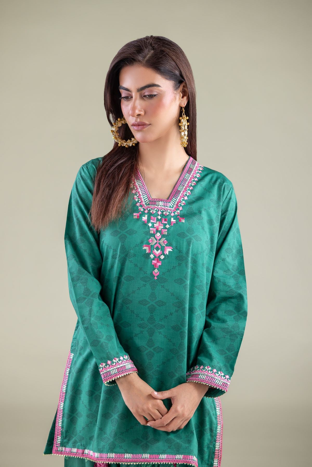 Embroidered Cambric Kurta - 2-26-101-A-D-VG