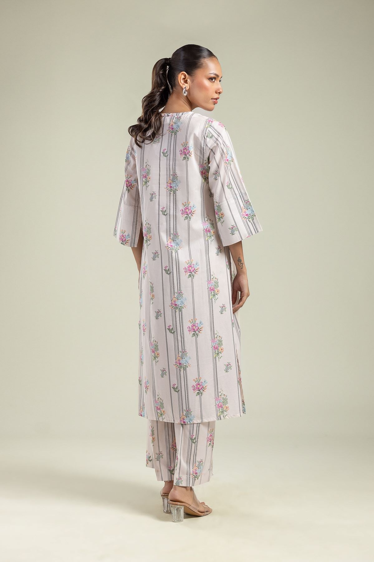 Printed Cambric Floral Tassel Kurta - 1-26-208-A-C1-VG