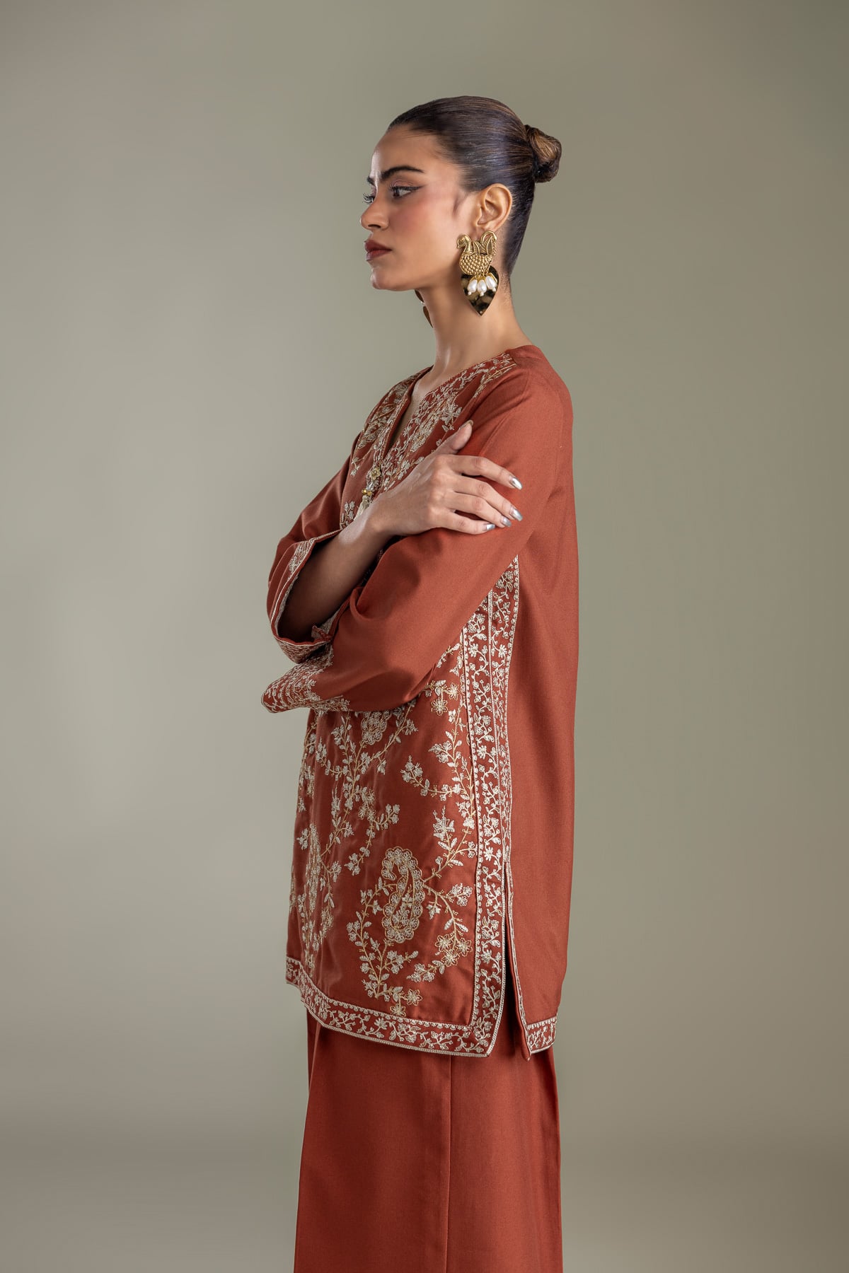 Embroidered Heavy Blended Viscose Short Viscose Kurta - 1-26-431-A-D1-VG