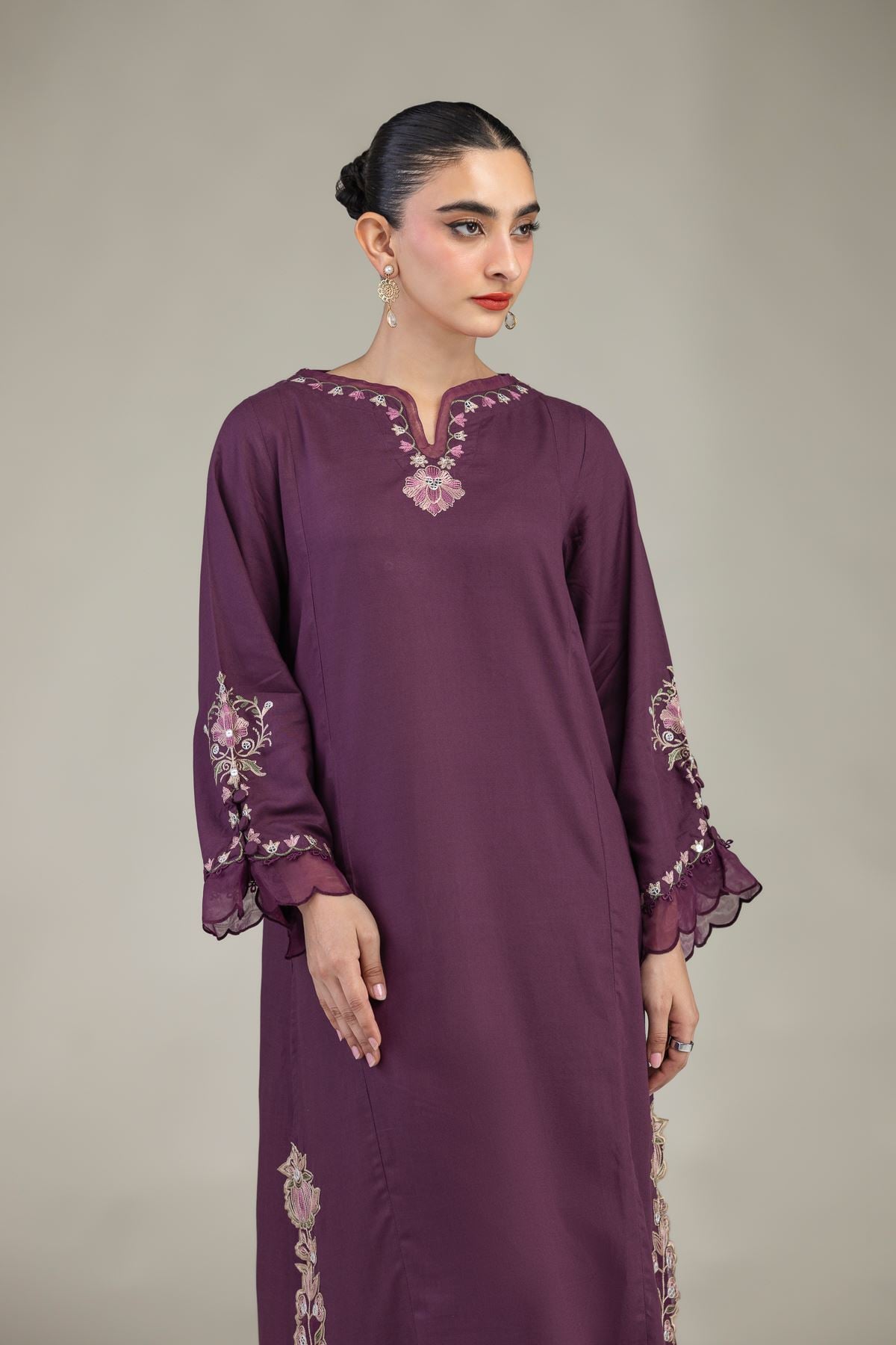 Embroidered Raw Silk Floral Threadwork Kurta - 12-26-106-F-D-VG