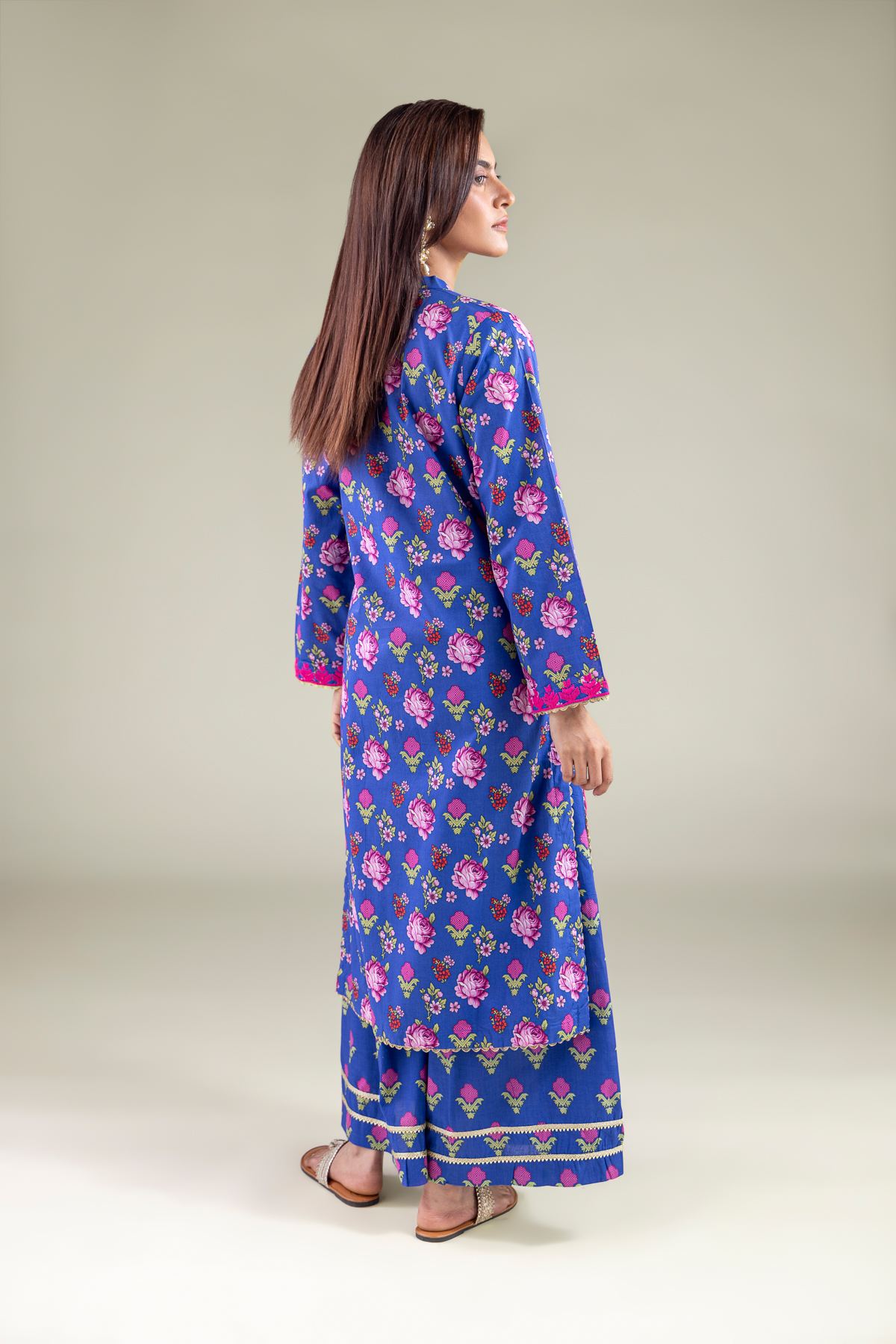 Embroidered Cambric Kurta - 1-26-120-A-D-VG