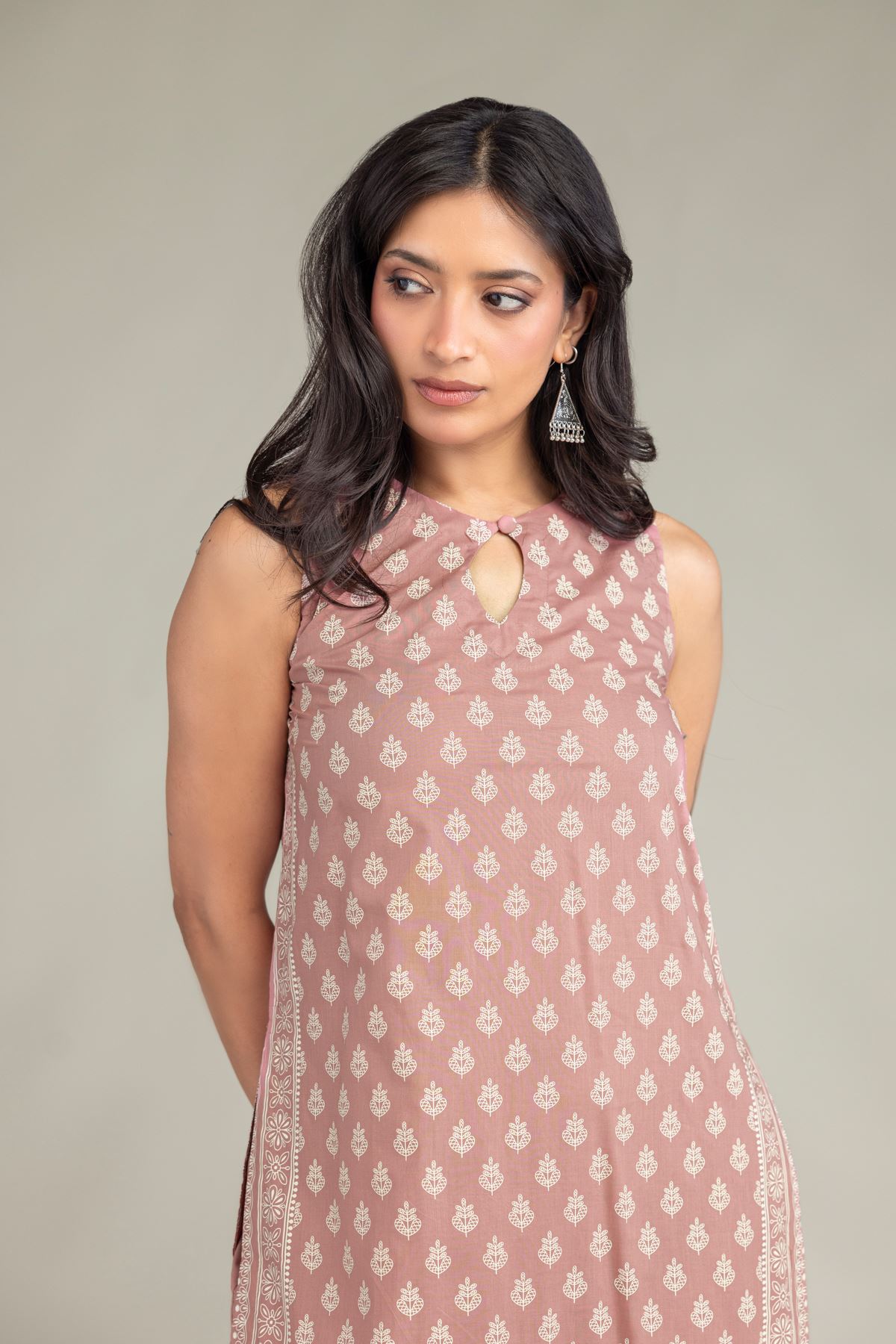 Printed Cambric Sleeveless Cambric Kurta - 2-26-308-A-G1-VG