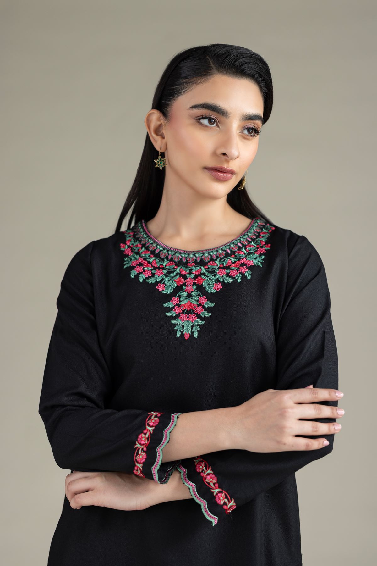 Embroidered Heavy Blended Viscose Kurta - 25-10-11E9-07TB-VG