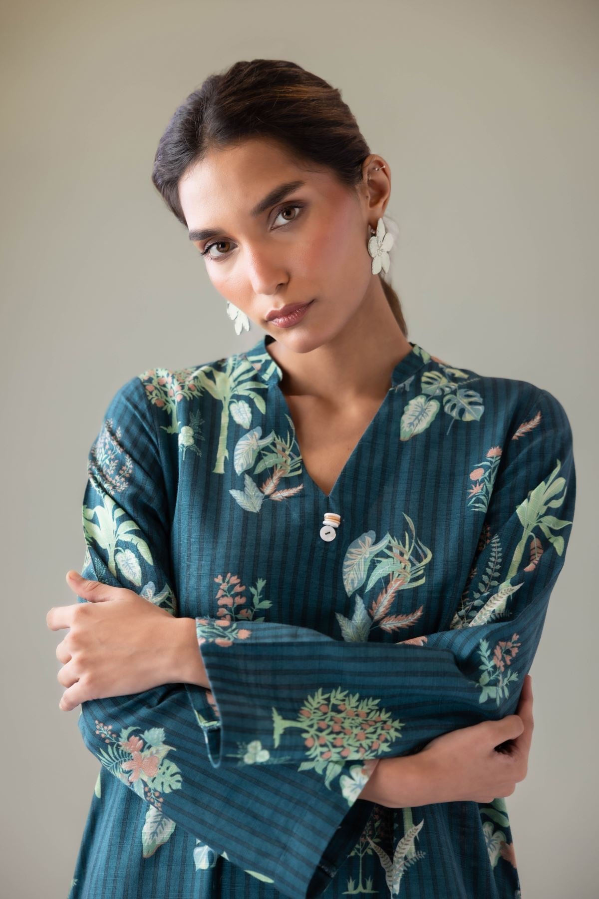 Printed Khaddar Kurta - 25-09-10E4-08TA-VG