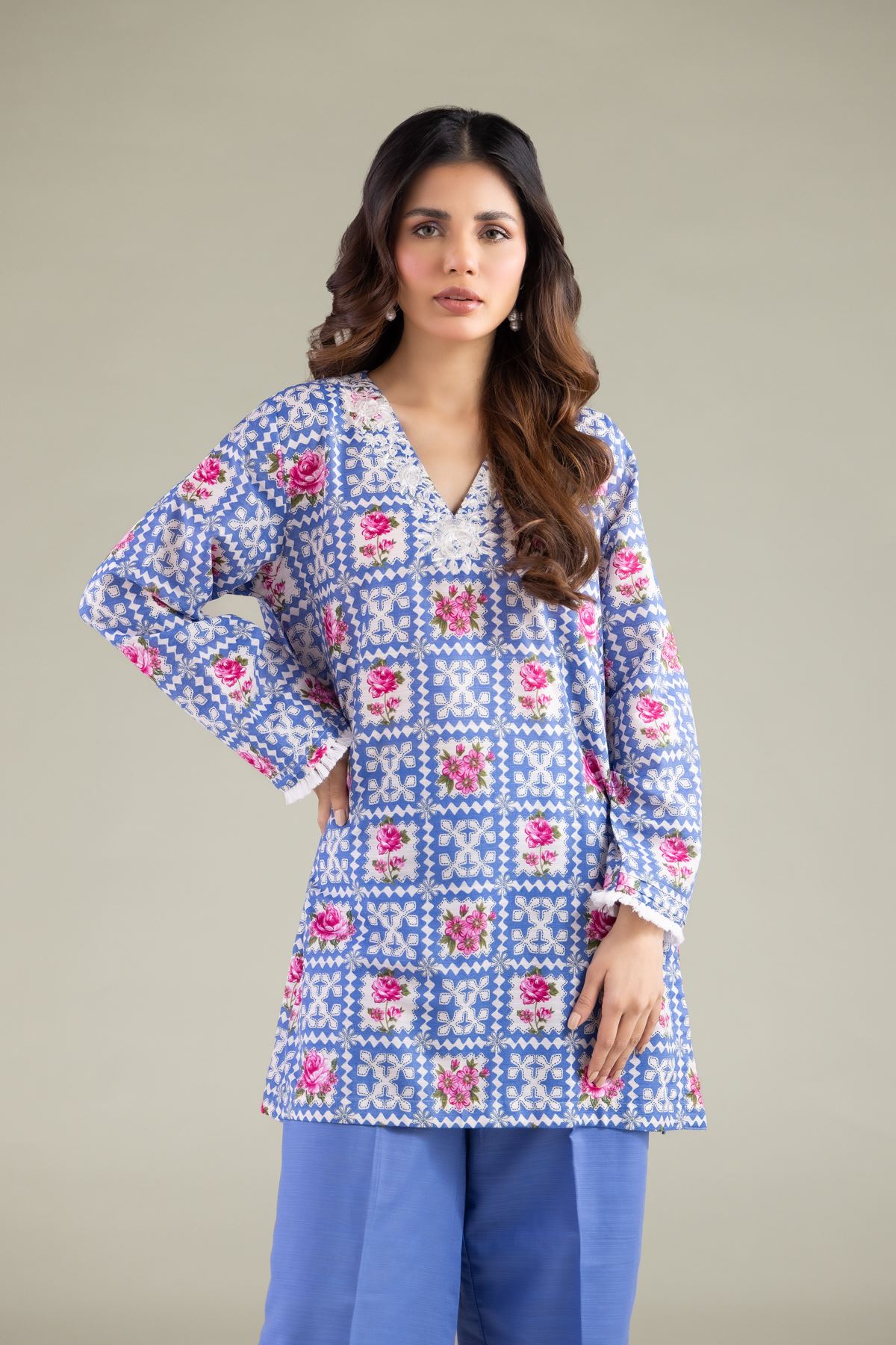 Embroidered Textured Cotton Geometric V-Neck Kurta - 1-26-108-A-F-VG