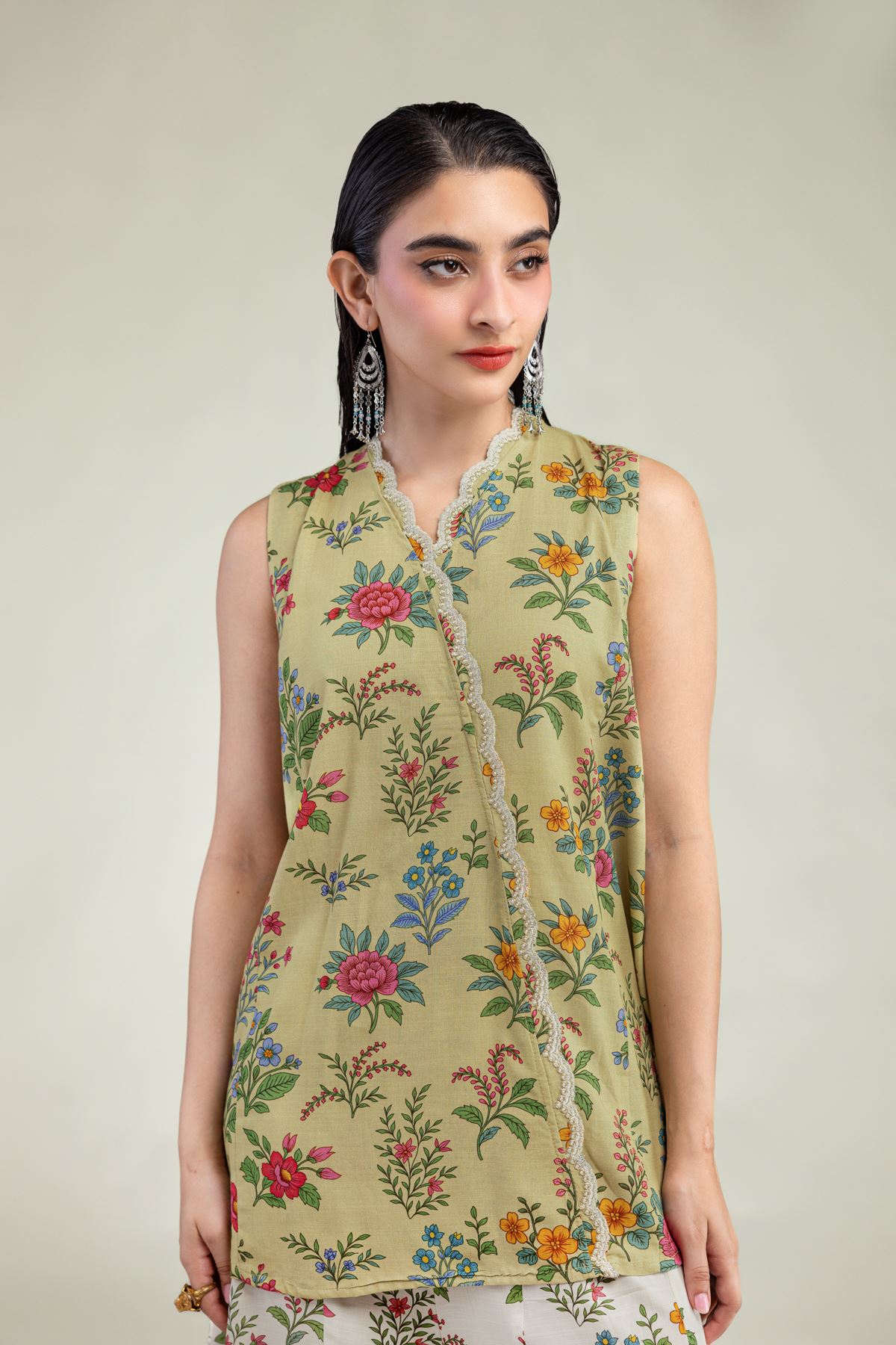 Embroidered Raw Silk Silk Sleeveless Kurta - 1-26-245-A-D2-VG