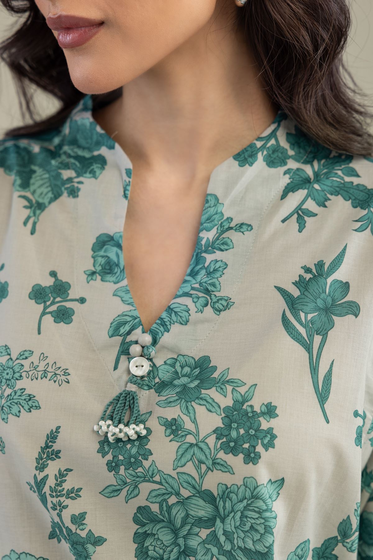 Embroidered Lawn Short Lawn Kurta - 1-26-250-B-H1-VG