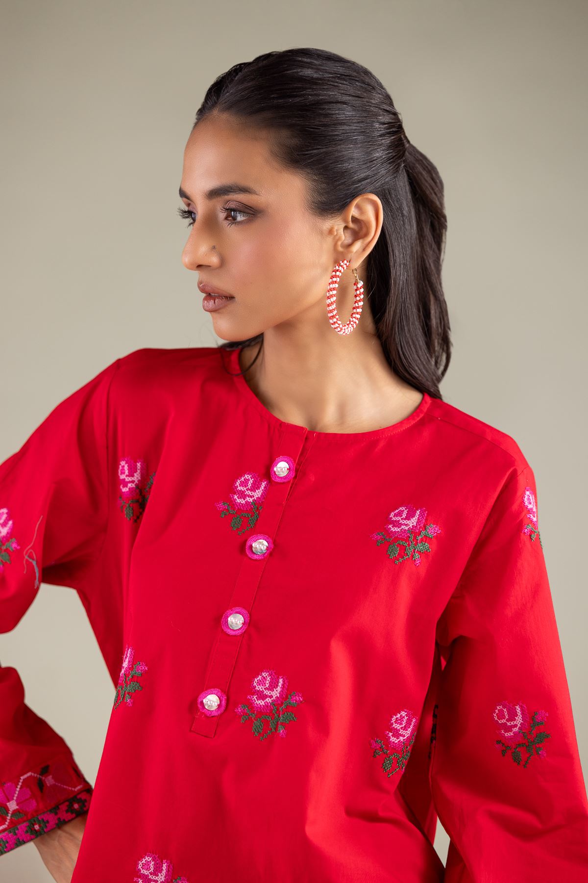 Embroidered Cambric Floral Round Neck Kurta - 1-26-114-A-B-VG