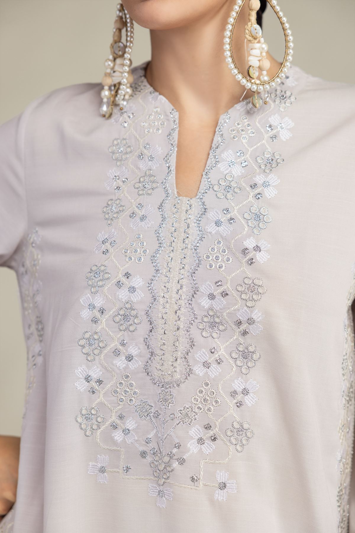 Embroidered Raw Silk Silk Threadwork Kurta - 1-26-231-A-C1-VG