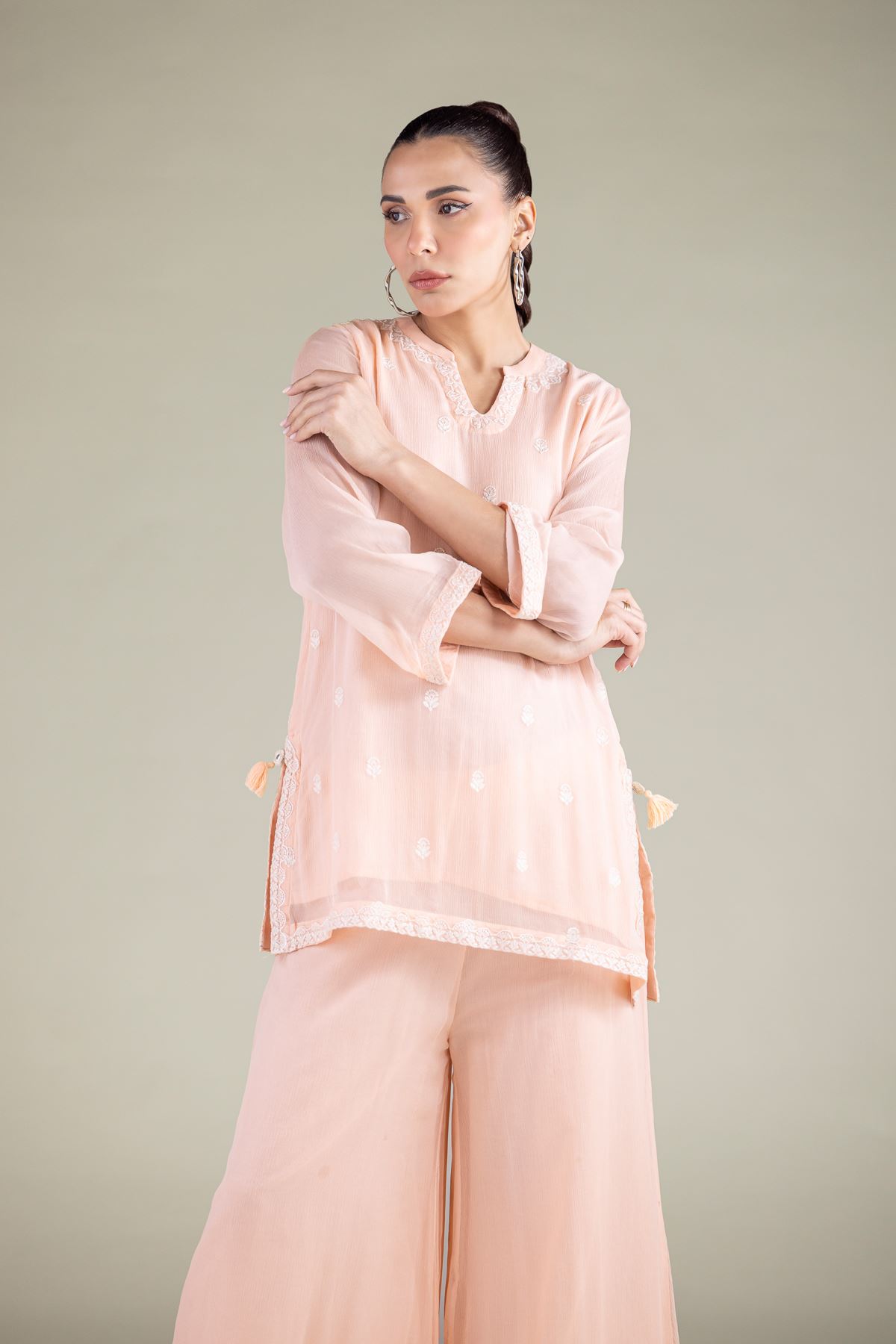 Embroidered Chiffon Floral Threadwork Kurta - 5-26-103-F-B-VG