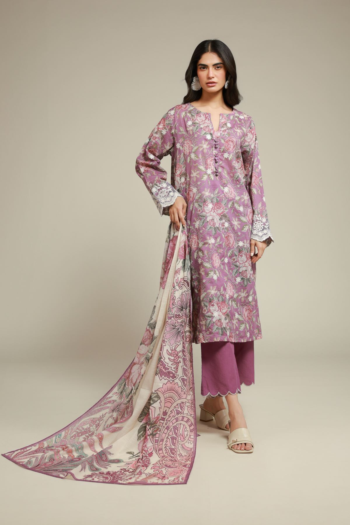 Embroidered Mesuri Mesuri Tailored 3-piece - T-A22-26-123FF2-VG