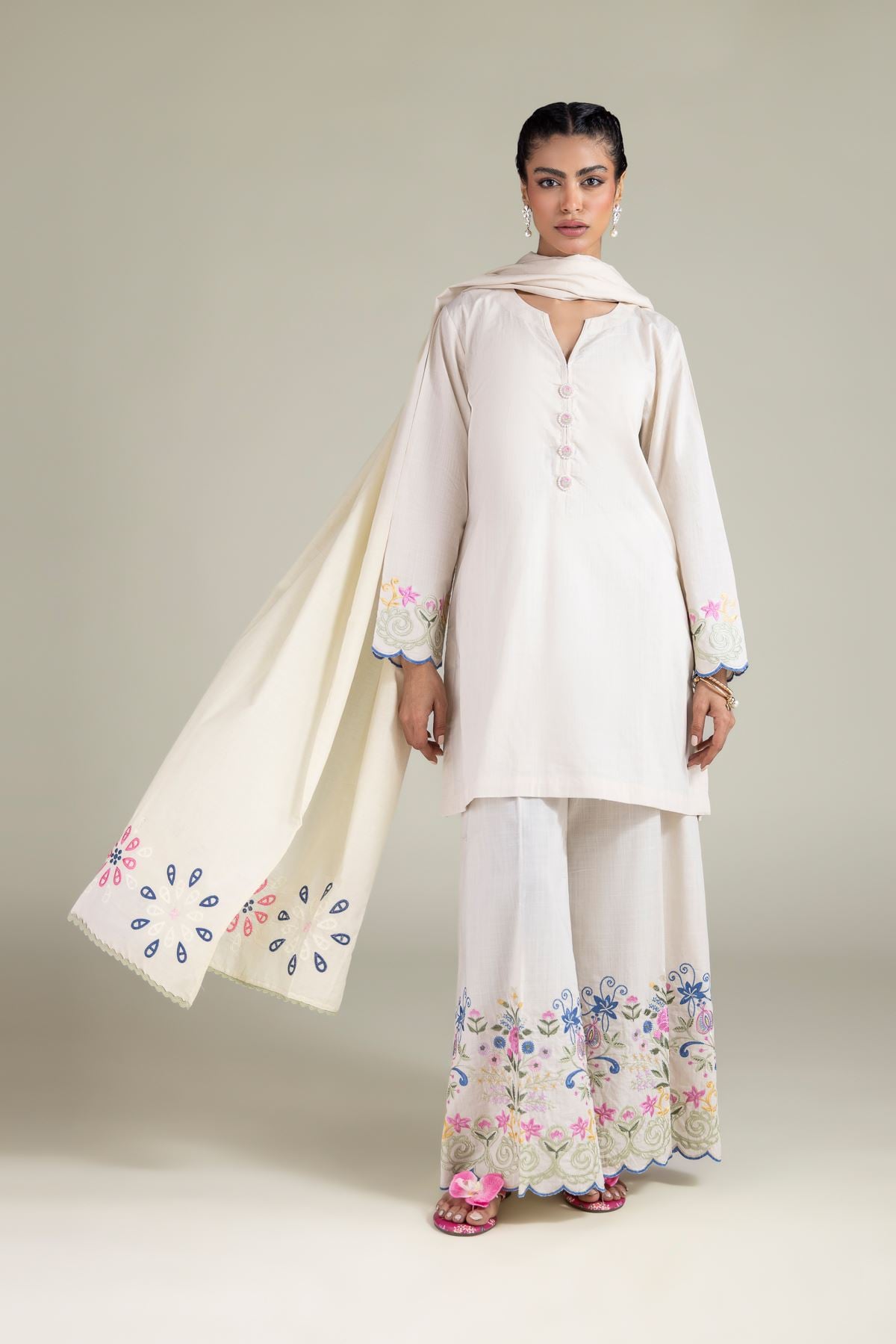Embroidered Textured Cotton Floral Wide-Leg Pants - 1-26-108-A-D-VG