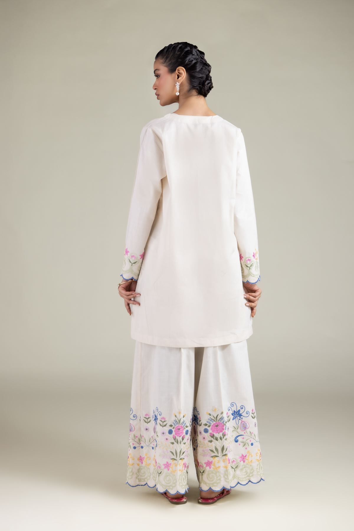 Embroidered Textured Cotton Floral V-Neck Kurta - 1-26-108-A-F-VG