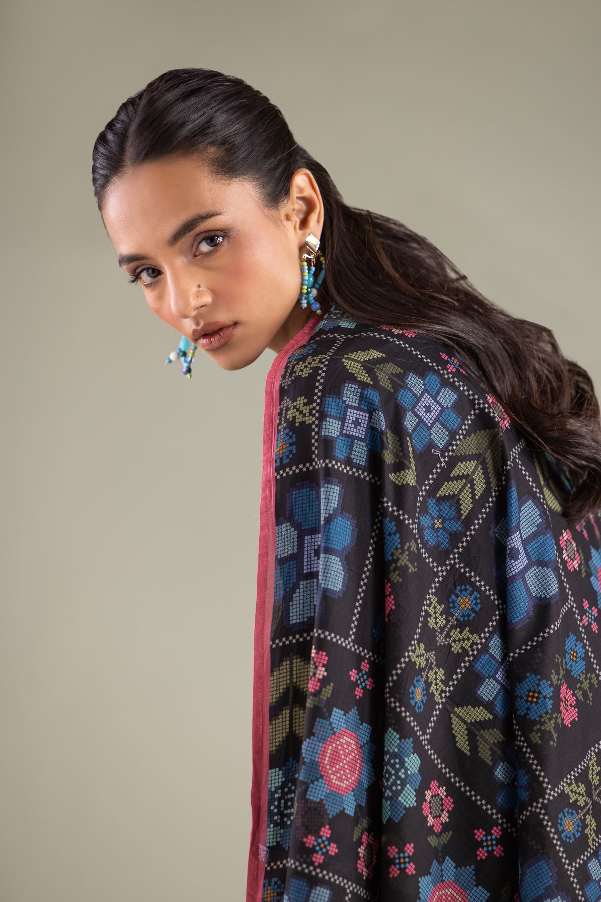 Embroidered Lawn Geometric Tassel Dupatta - 1-26-115-C-E-VG